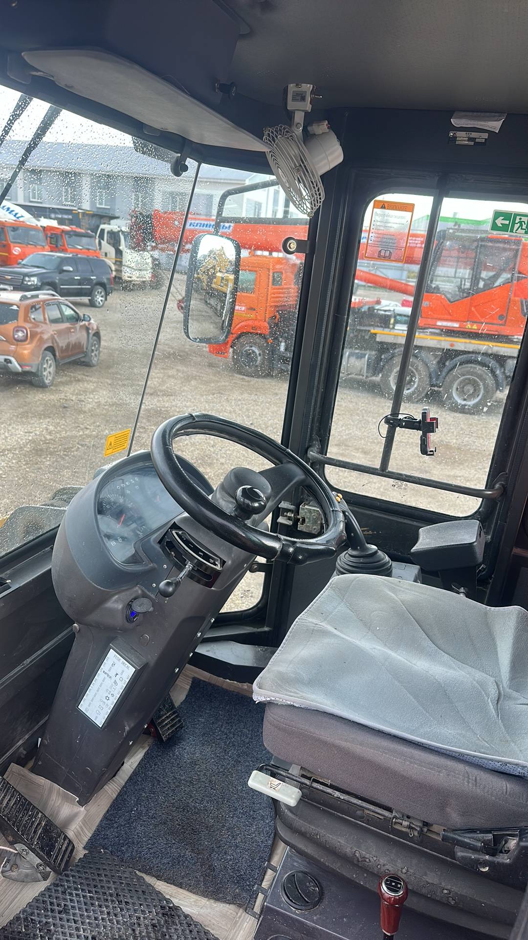 SDLG/LGCE LG933L, 2023 года в лизинг