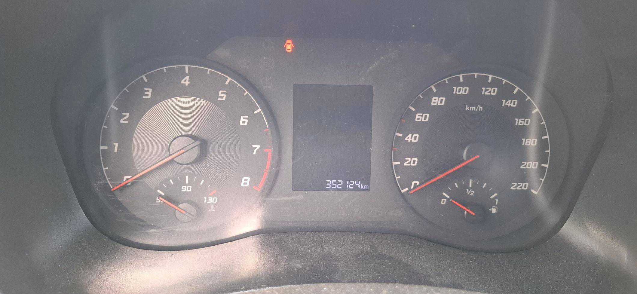 Solaris HS,  352 121 км, 2024 года в лизинг