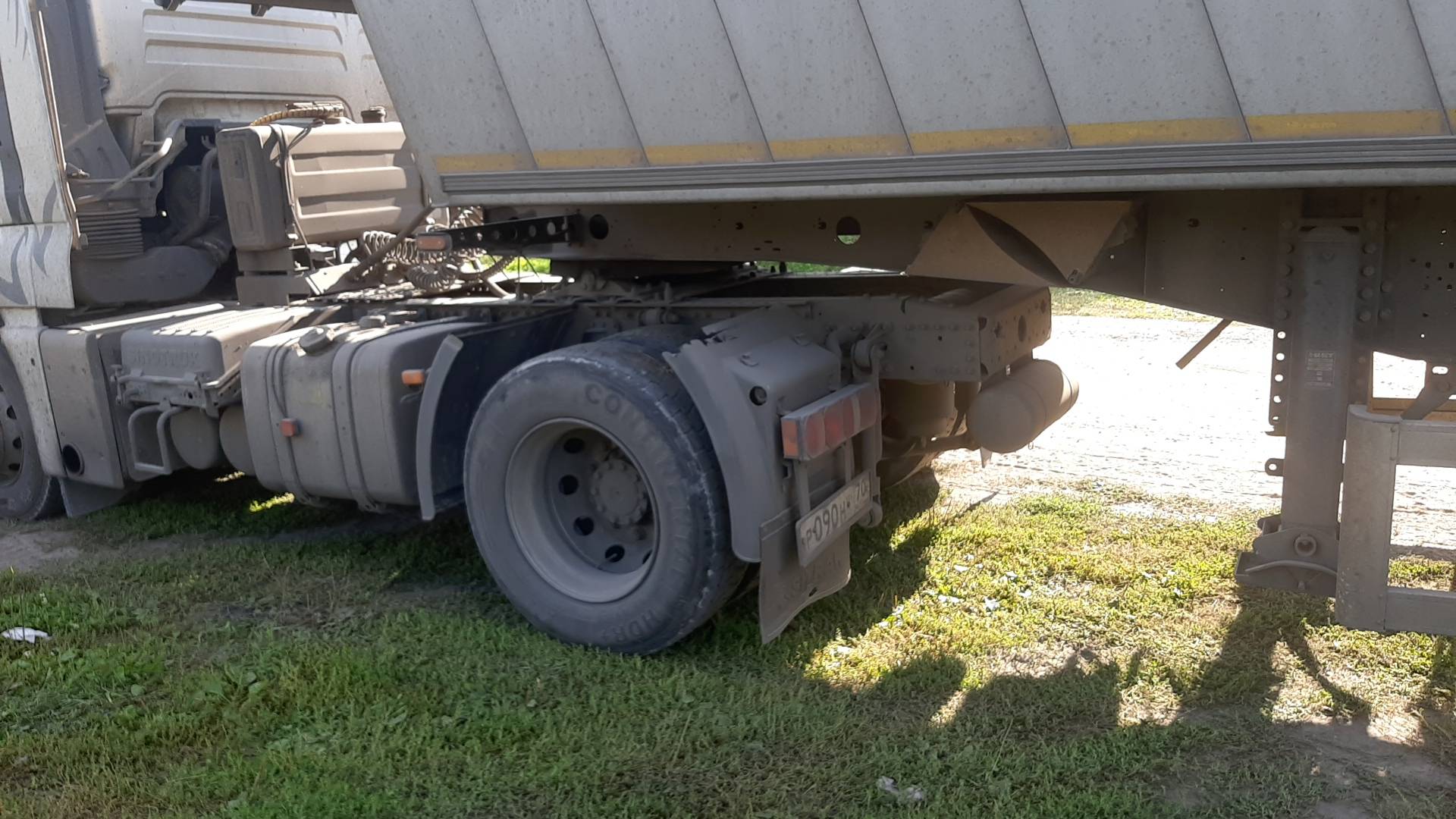 Sitrak C7H 4x2 ZZ4186V361HE,  329 340 км, 2022 года в лизинг