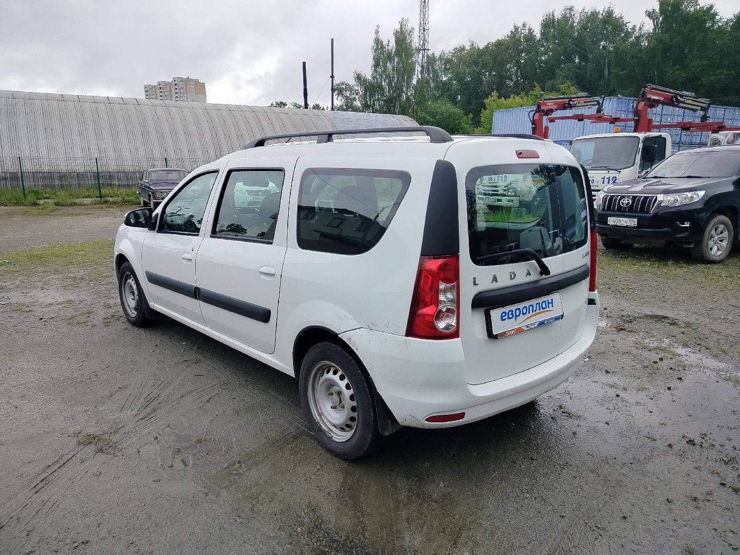 Lada Largus универсал,  167 865 км, 2021 года в лизинг