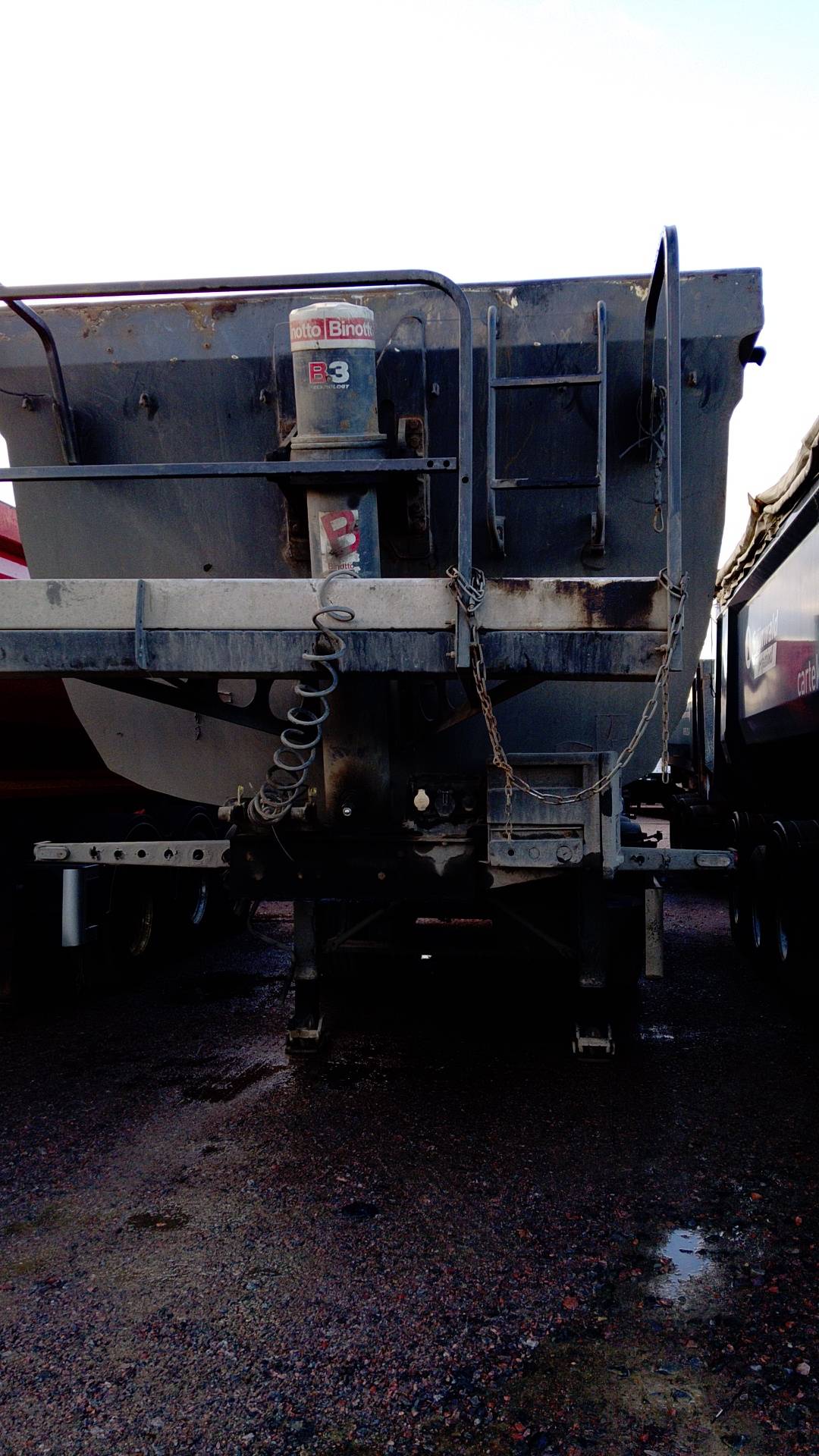 Wielton Самосвальный NW 3 S 33 НP M4 “Konisch”, 2021 года в лизинг