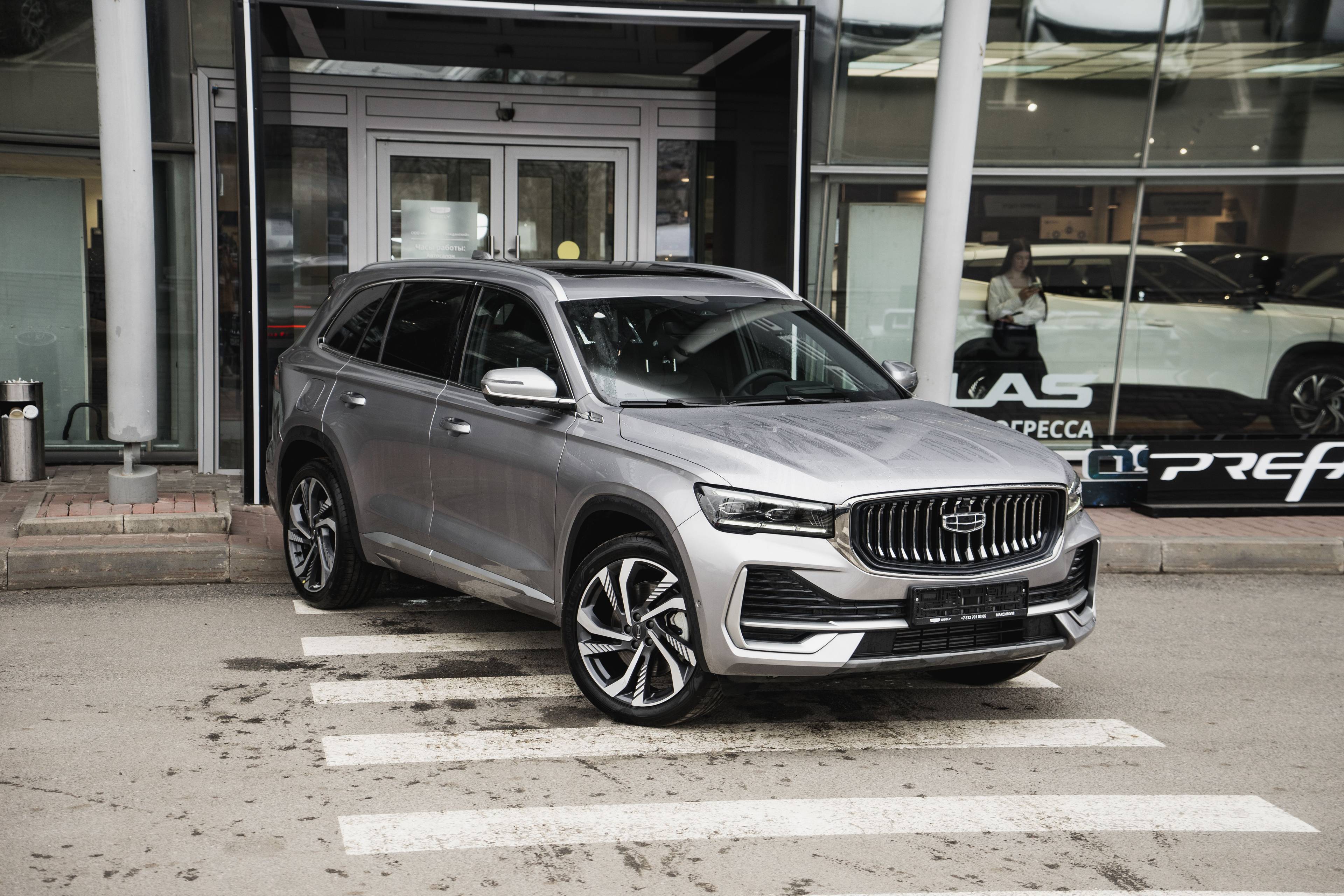 Geely Monjaro Flagship 2.0T (238 hp) 8AT 4WD