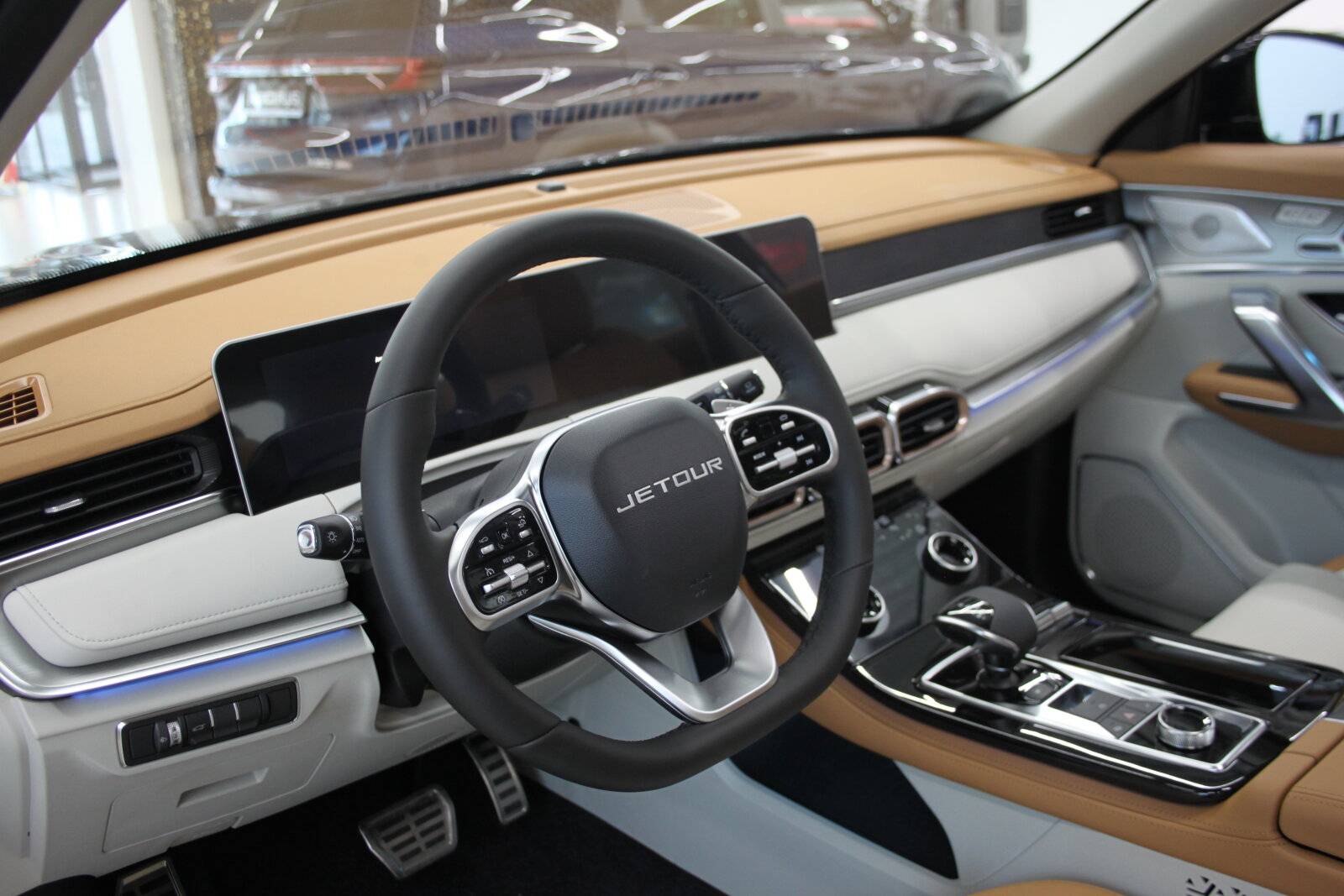 Jetour X70 Plus 1.6TGDI-7DCT Luxury