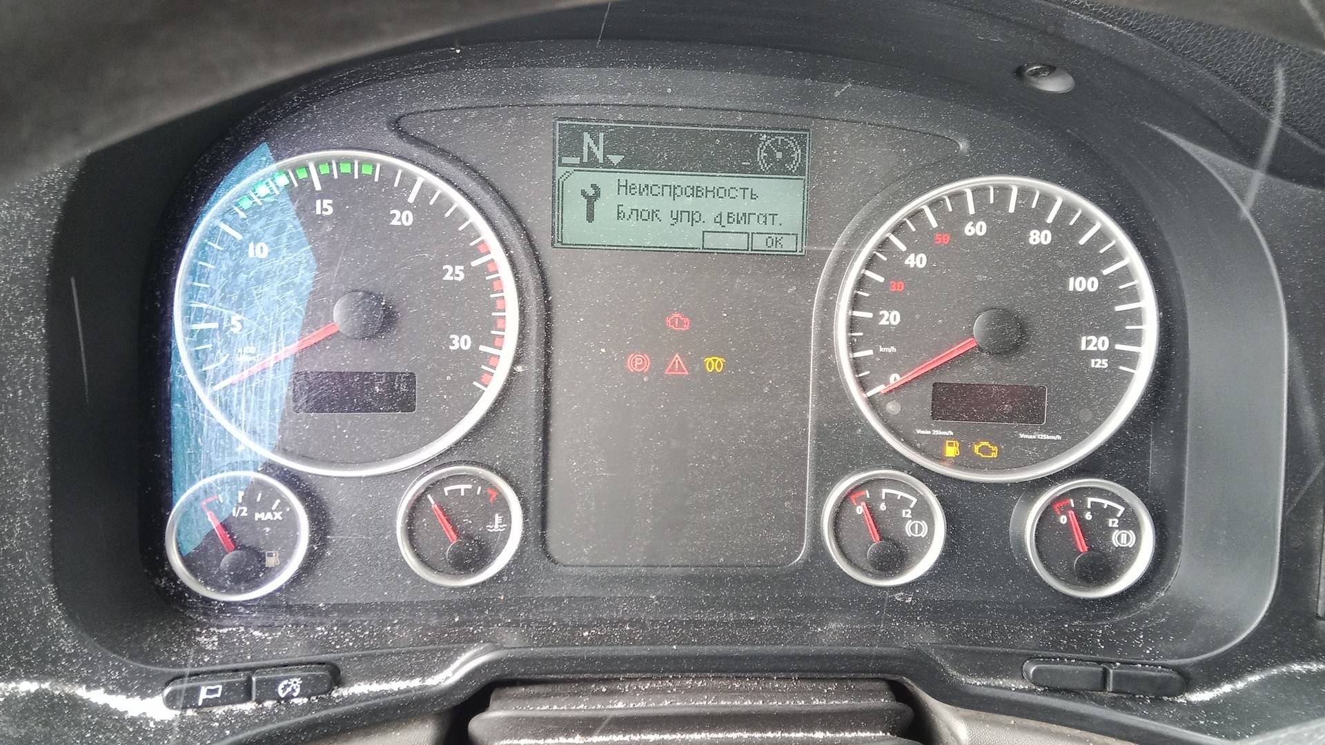 MAN TGS 41.480 8X8 BB-WW (M),  685 000 км, 2015 года в лизинг