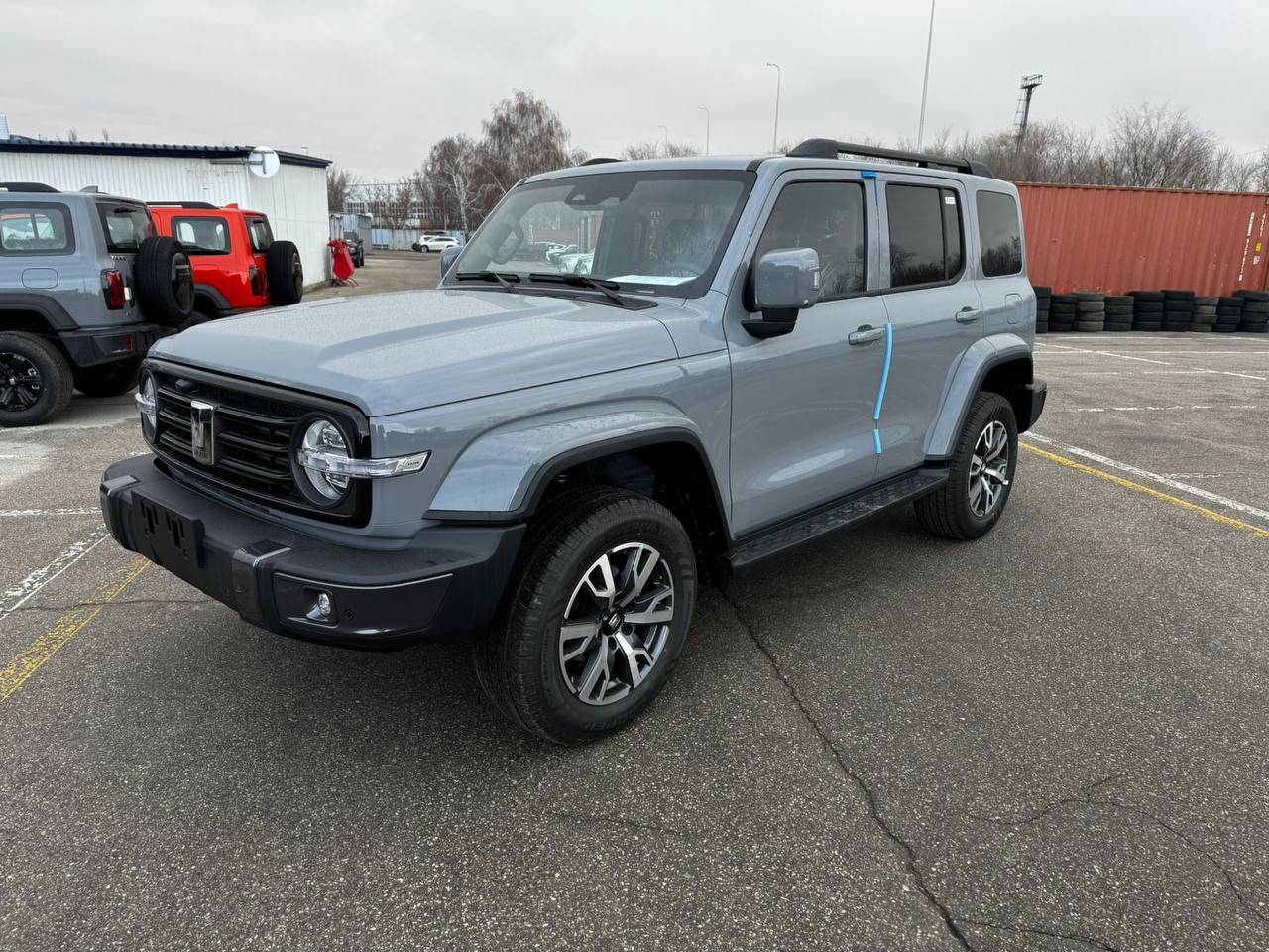 Tank 300 City Adventure 2.0 8AT 4WD