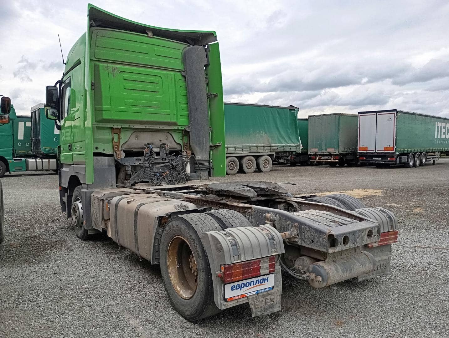 Mercedes-Benz Actros 3 1844 LS 4x2 (L),  1 234 103 км, 2017 года в лизинг