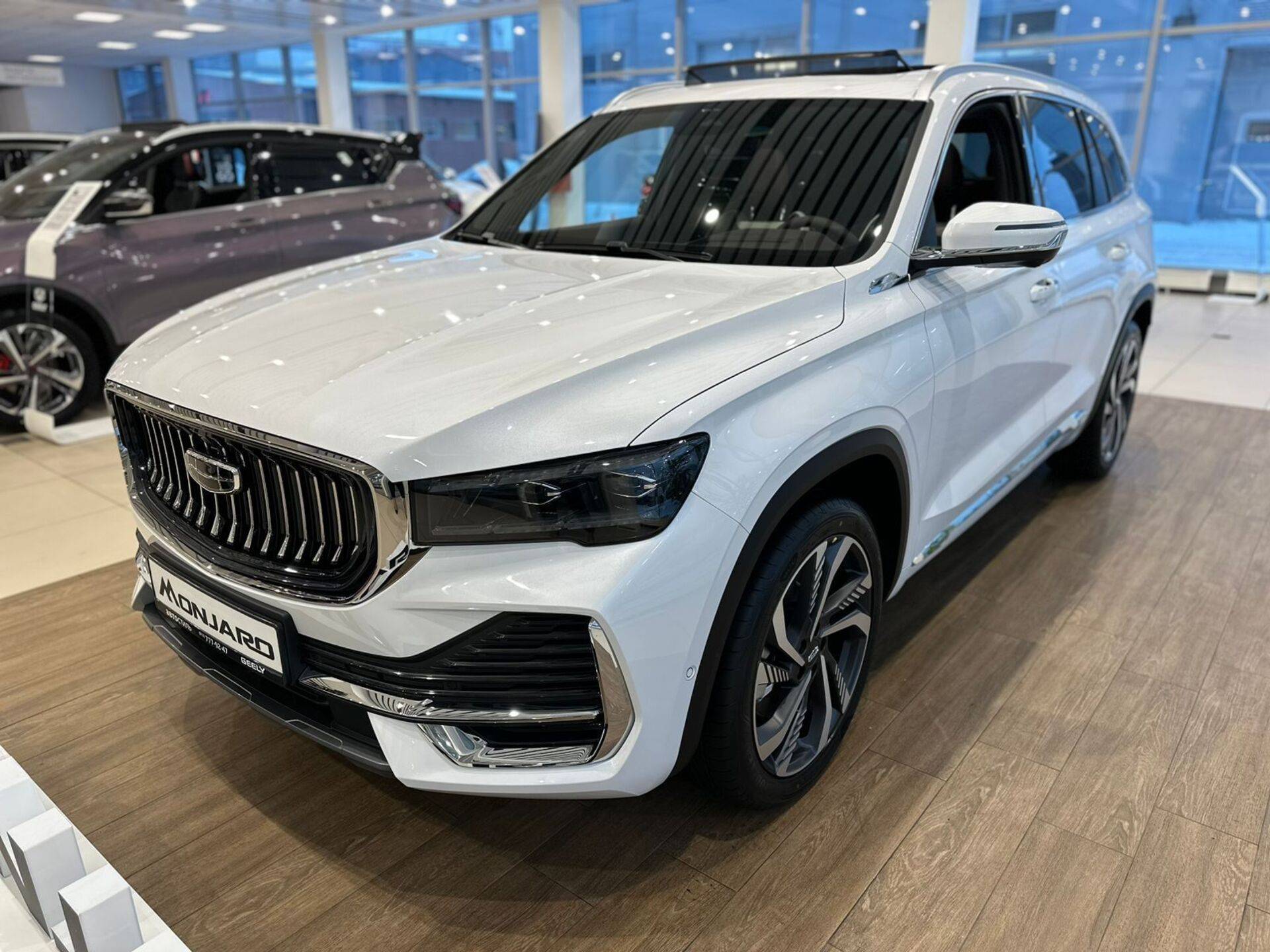 Geely Monjaro Flagship 2.0T (238 hp) 8AT 4WD