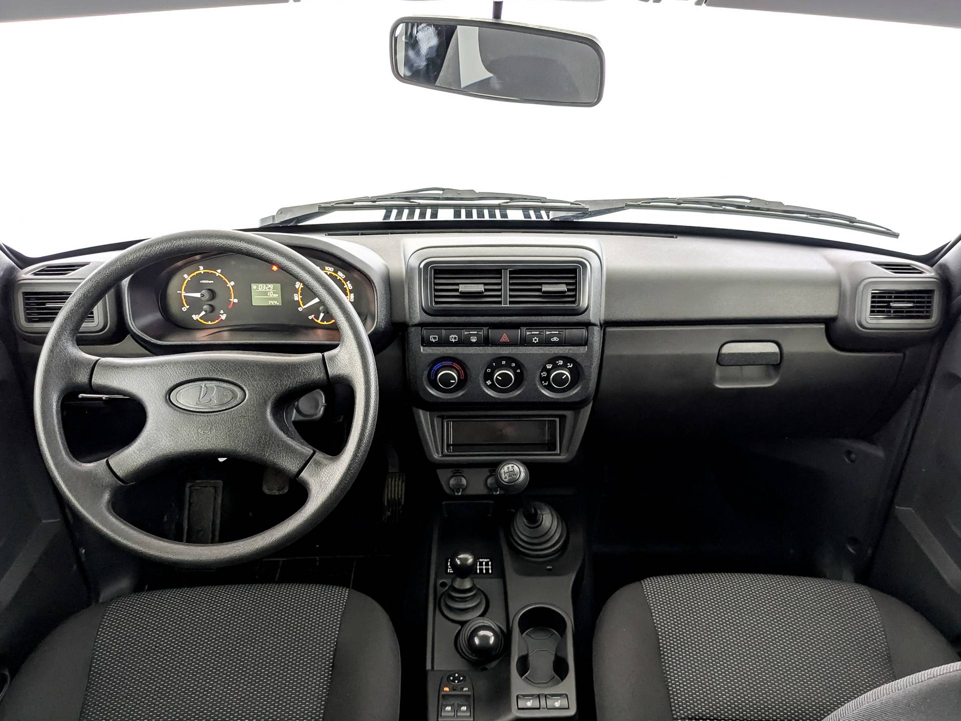 Lada Niva Legend 3 дв Luxe 24 Кондиционер 1.7 5MT