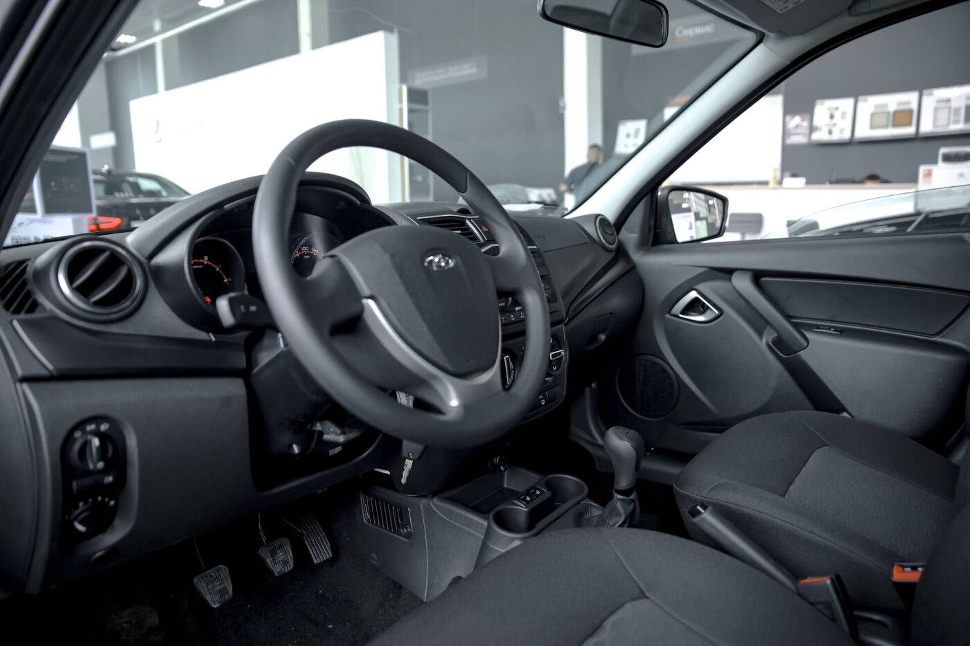 Lada Granta седан Comfort 24 1.6 106hp 5MT