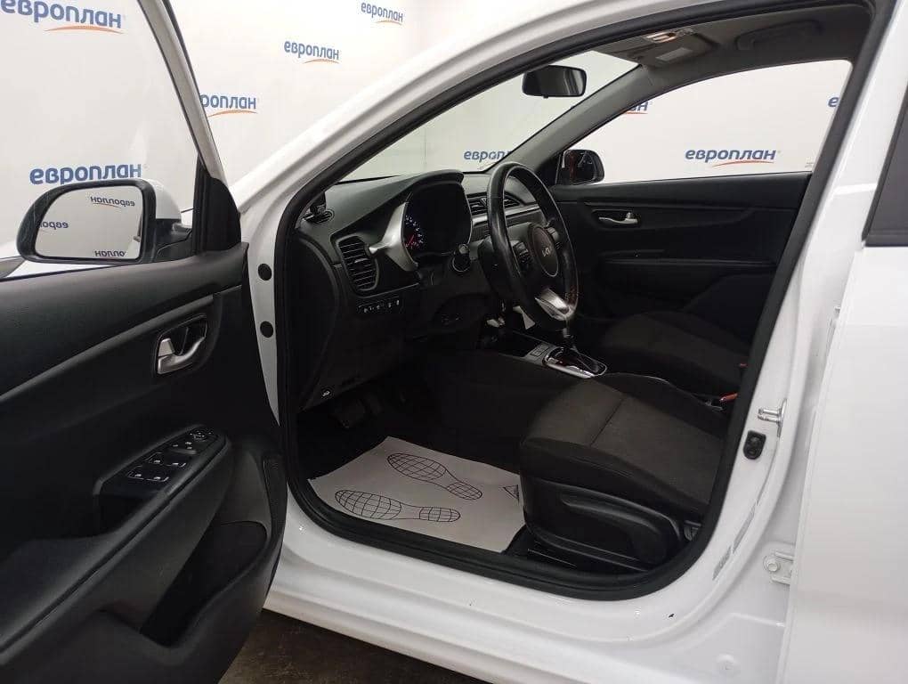 KIA Rio,  106 122 км, 2021 года в лизинг