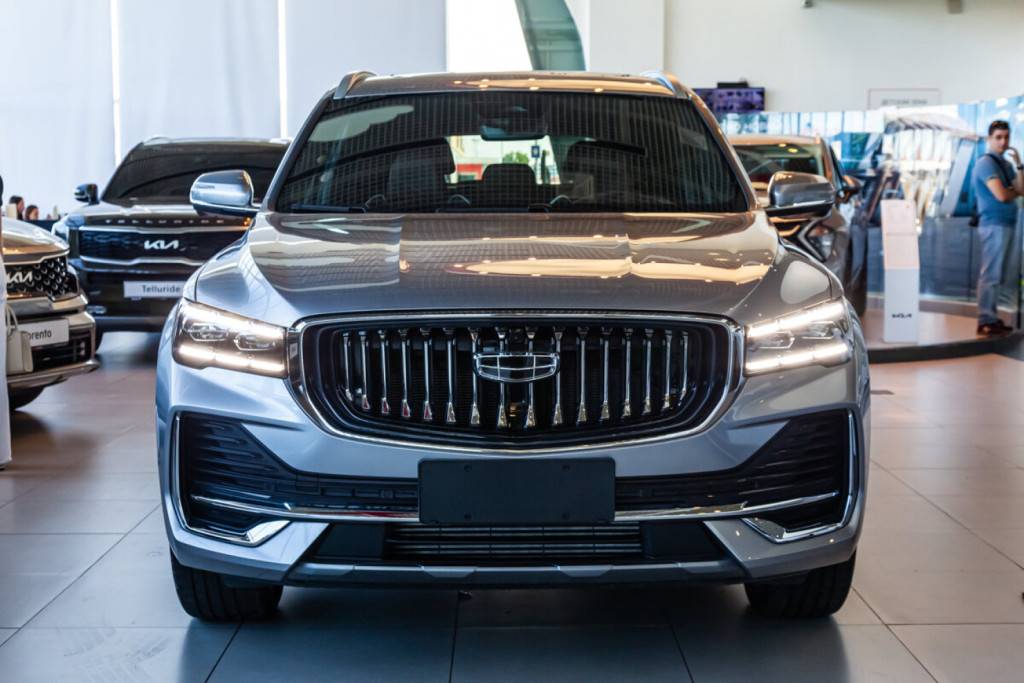 Geely Monjaro Flagship SE 2.0T (238 hp) 8AT 4WD