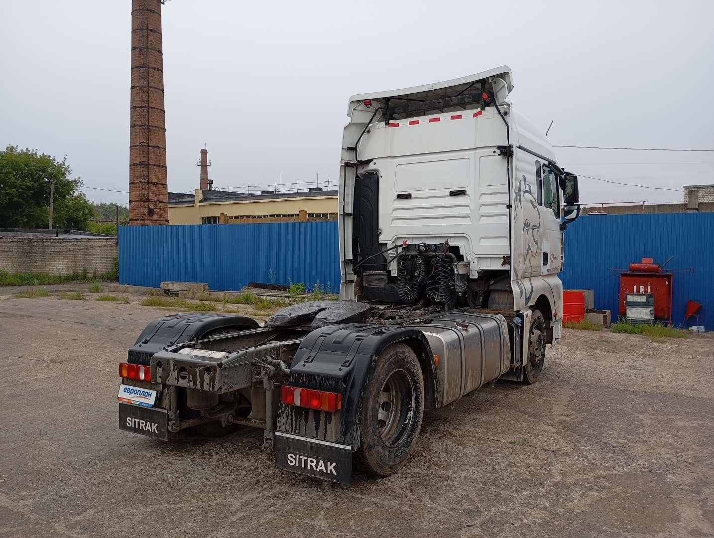 Sitrak C7H 4x2 ZZ4186V361HE,  369 320 км, 2023 года в лизинг