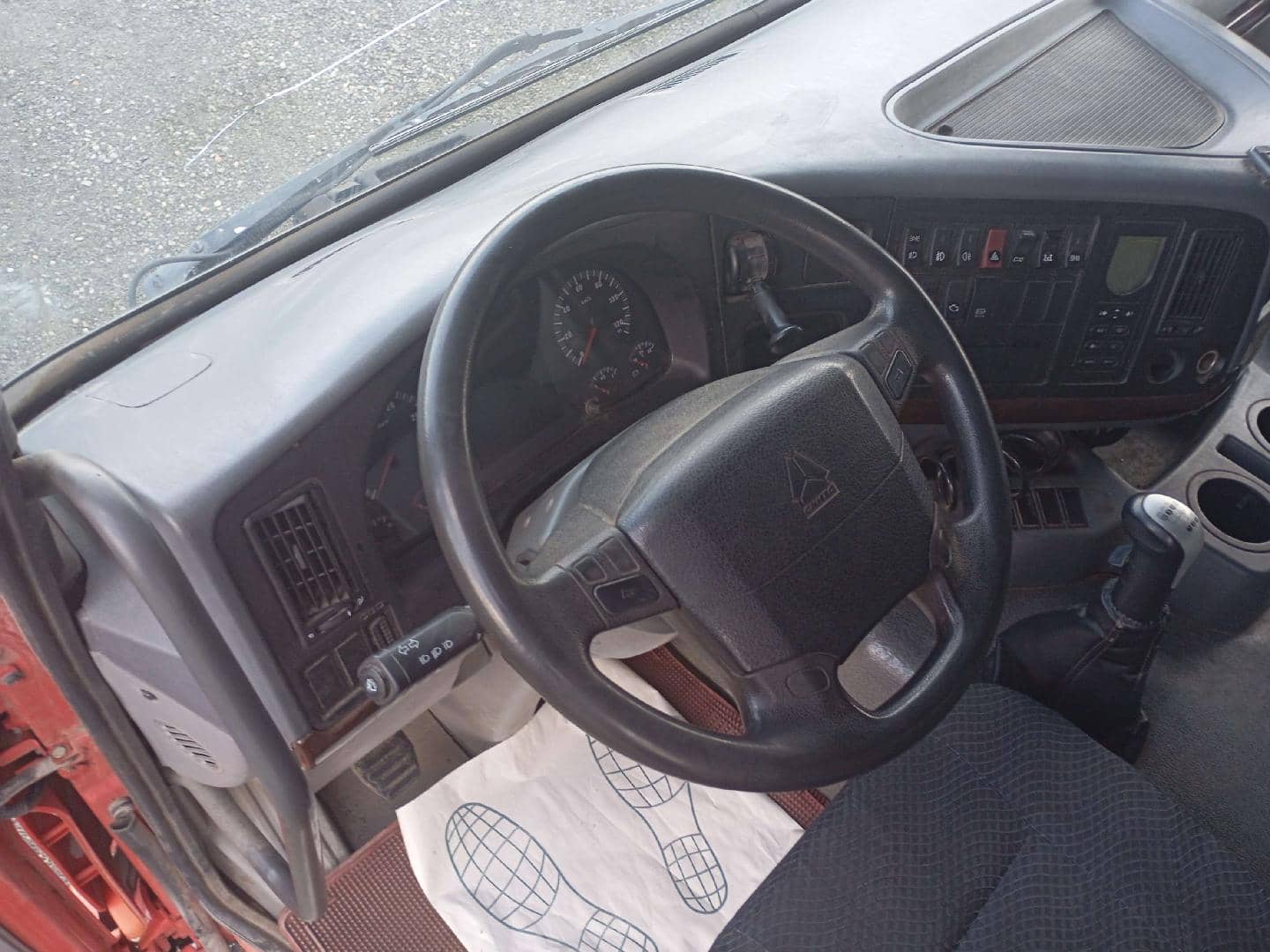 HOWO ZZ3407S3867E 8x4,  77 085 км, 2022 года в лизинг