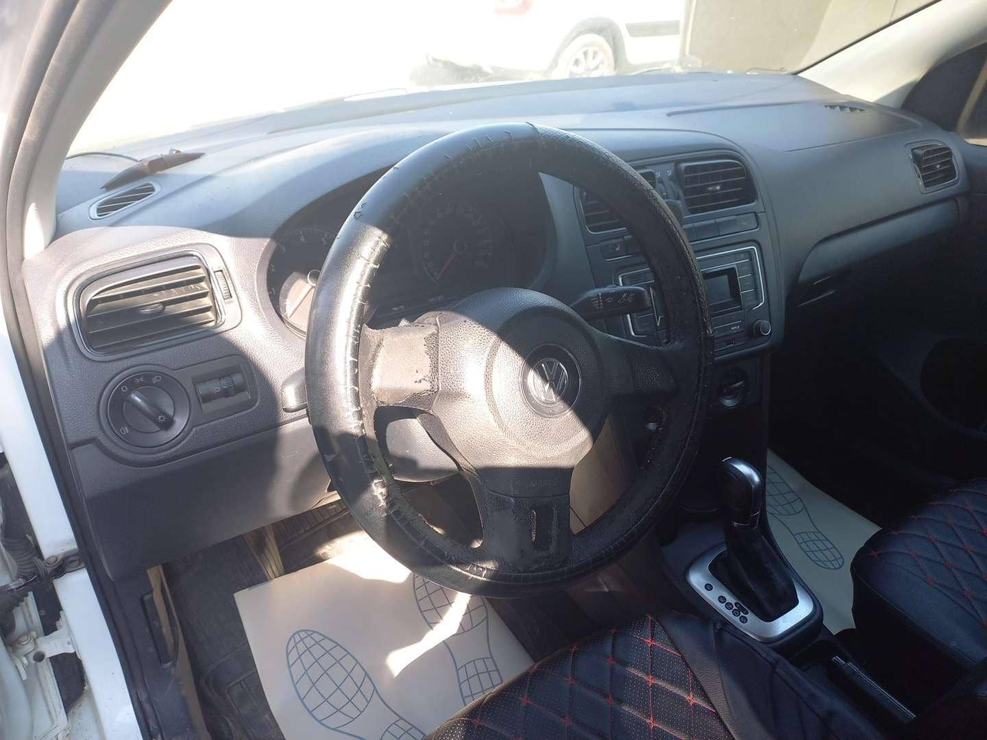 Volkswagen Polo,  215 473 км, 2019 года в лизинг