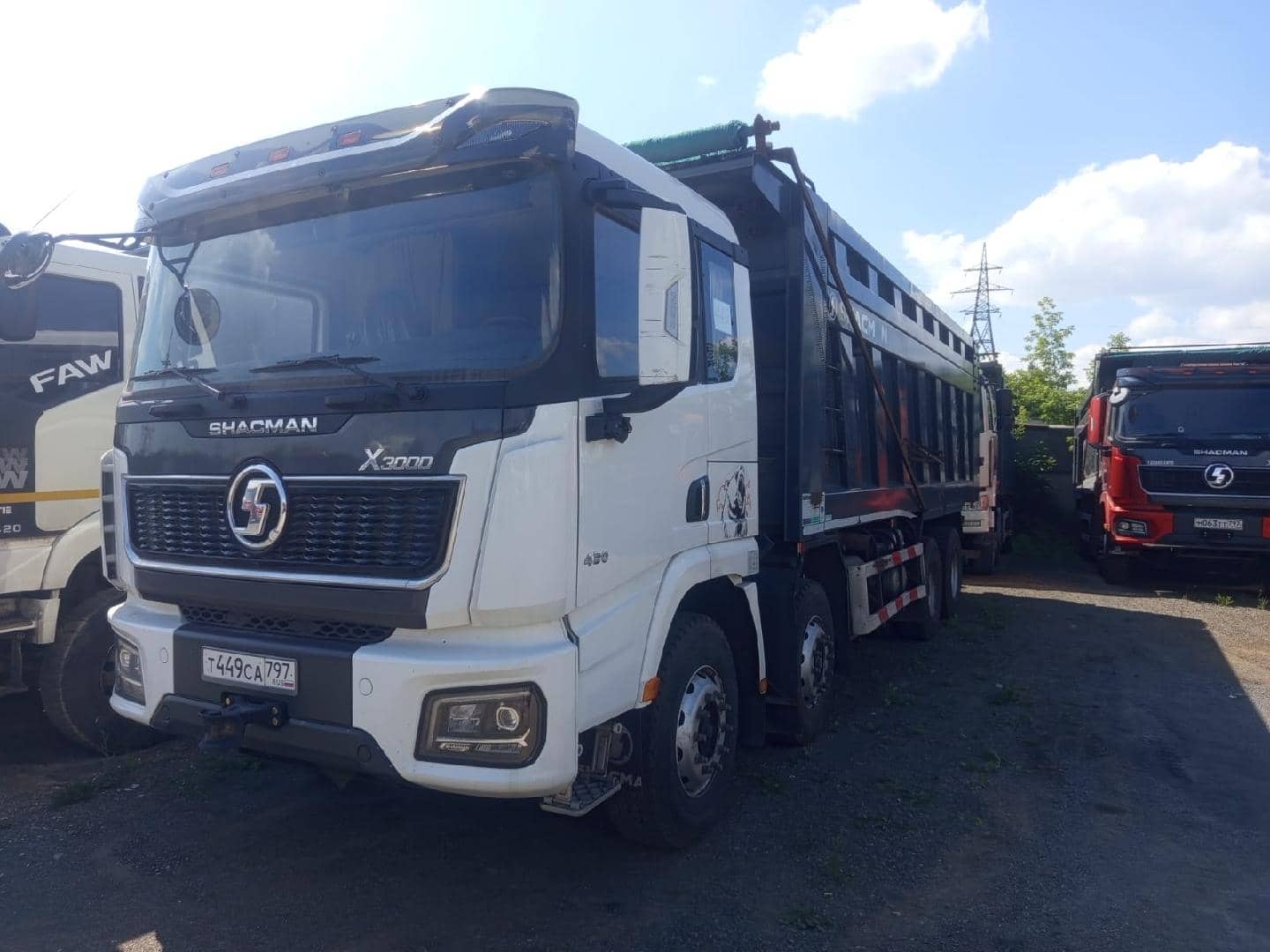 Shacman SX33186V366,  42 801 км, 2024 года