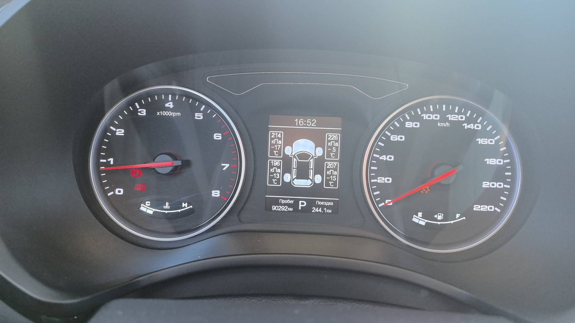 Москвич 3,  90 292 км, 2024 года в лизинг