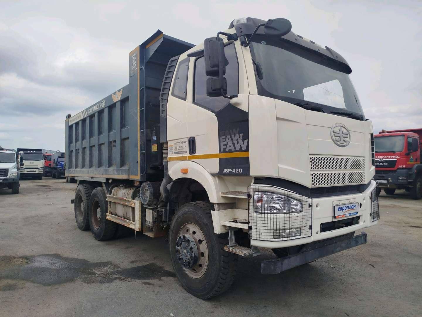 FAW CA3250P66K24L1TE5 6x6,  69 363 км, 2022 года в лизинг