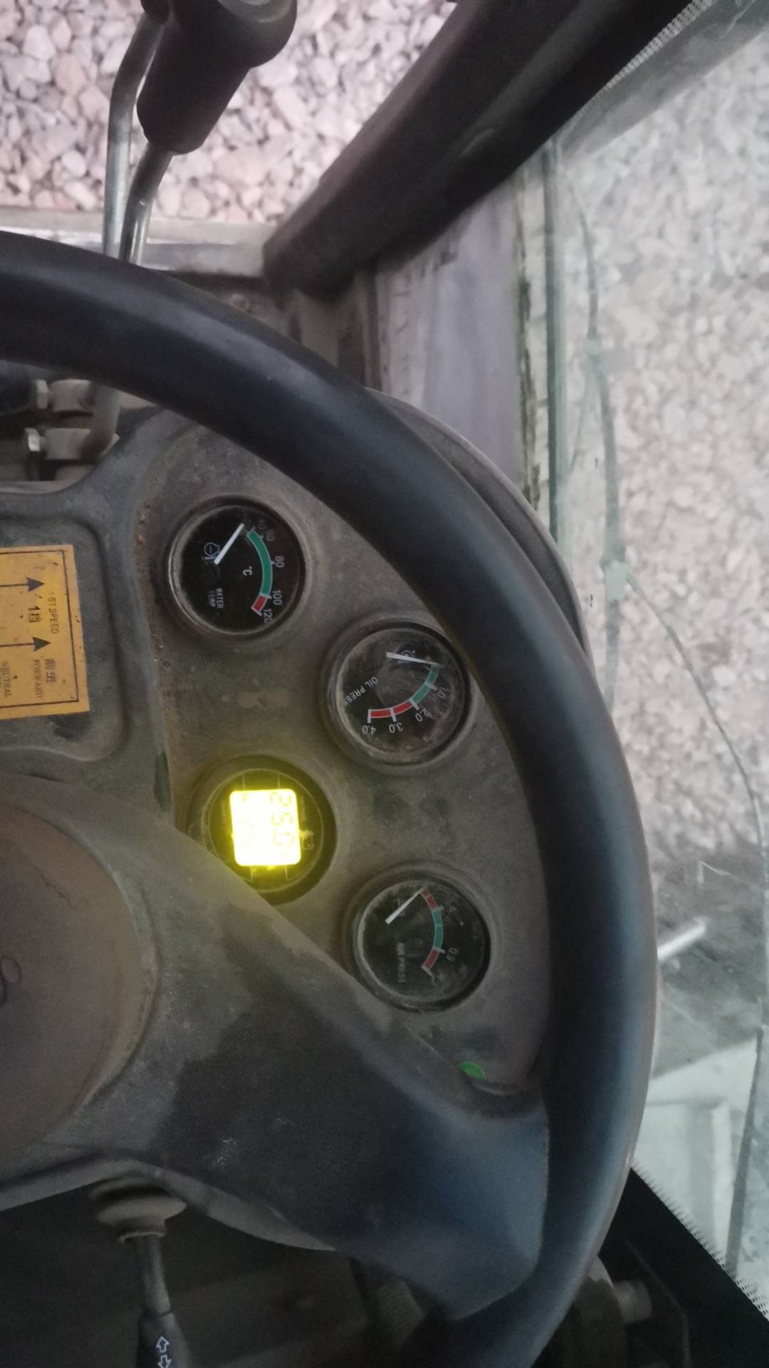 YNIX QGMC 3000, 2023 года в лизинг