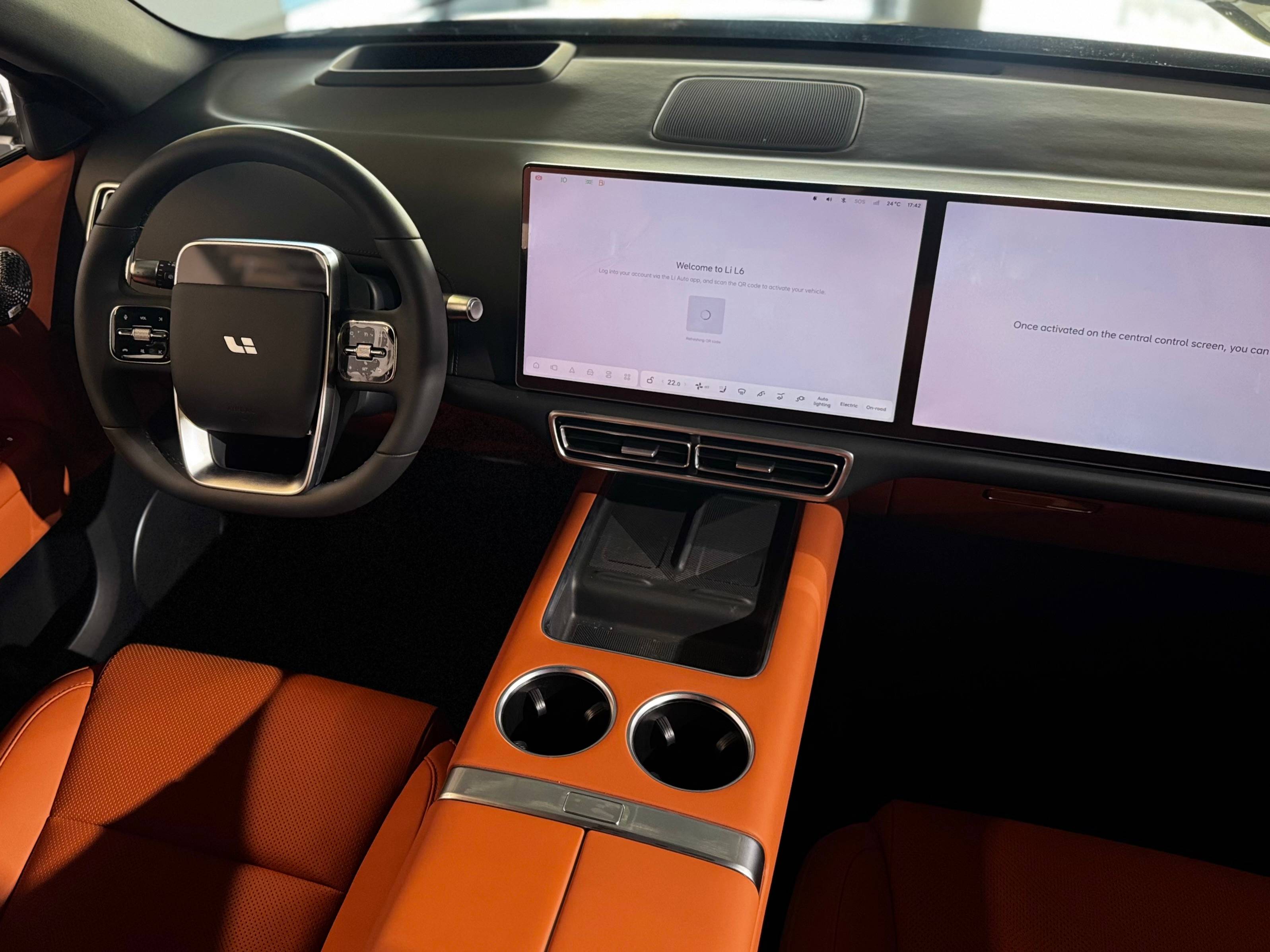 Lixiang Л6 (L6) Про (Pro)