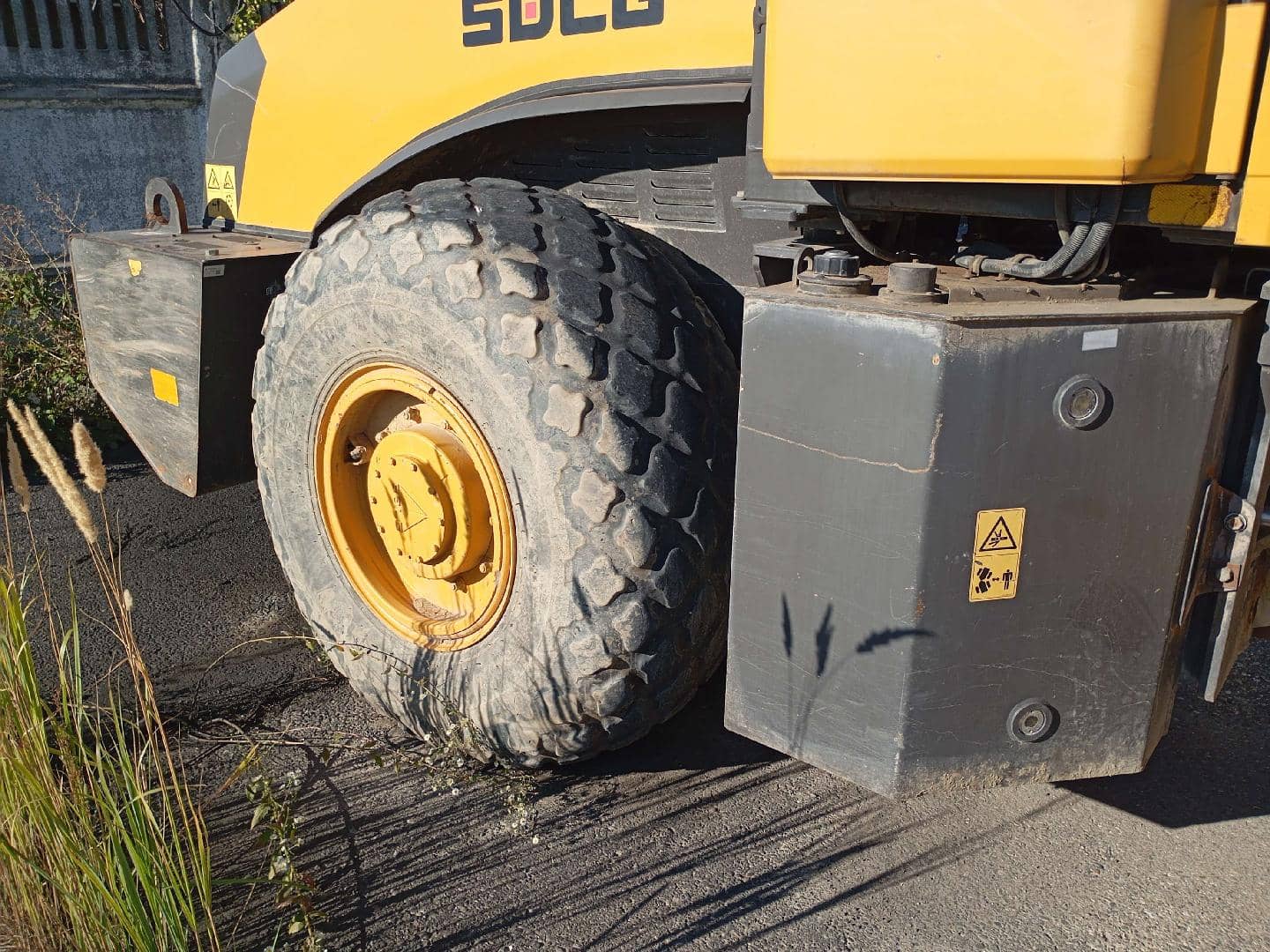SDLG/LGCE RS8140, 2022 года в лизинг