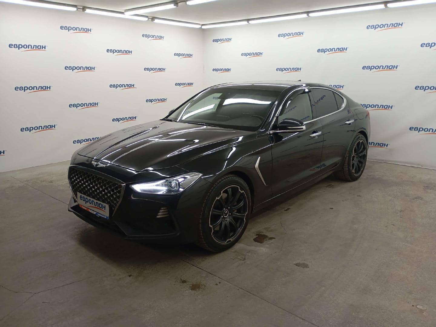 Genesis G70,  196 831 км, 2018 года в лизинг