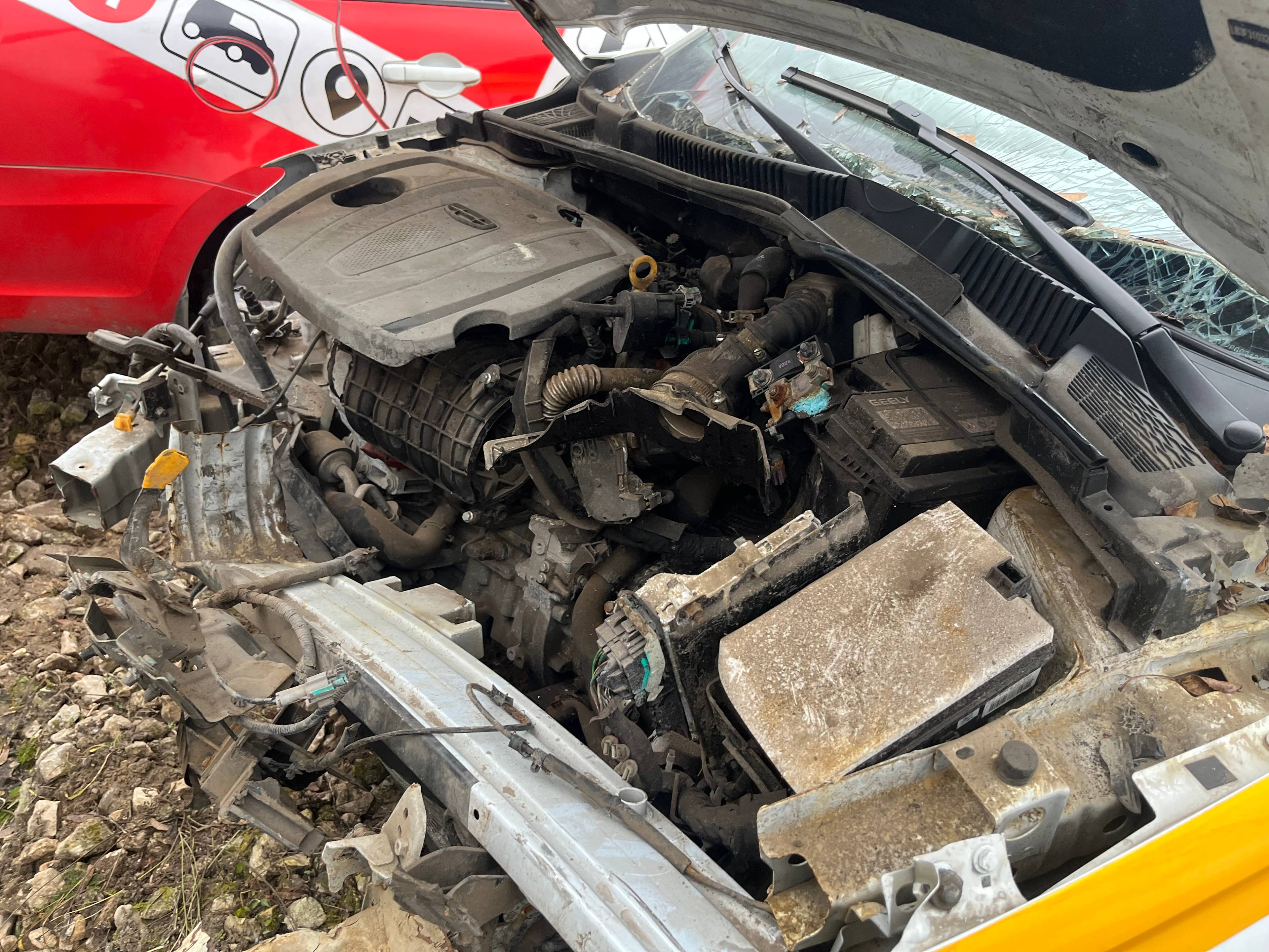 Geely Emgrand,  1 000 км, 2023 года в лизинг