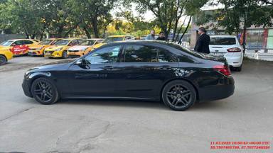 Mercedes-Benz S седан