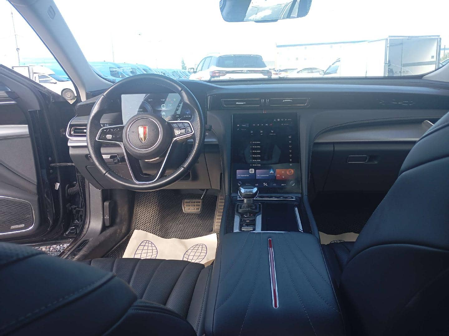 Hongqi H5,  108 881 км, 2024 года в лизинг
