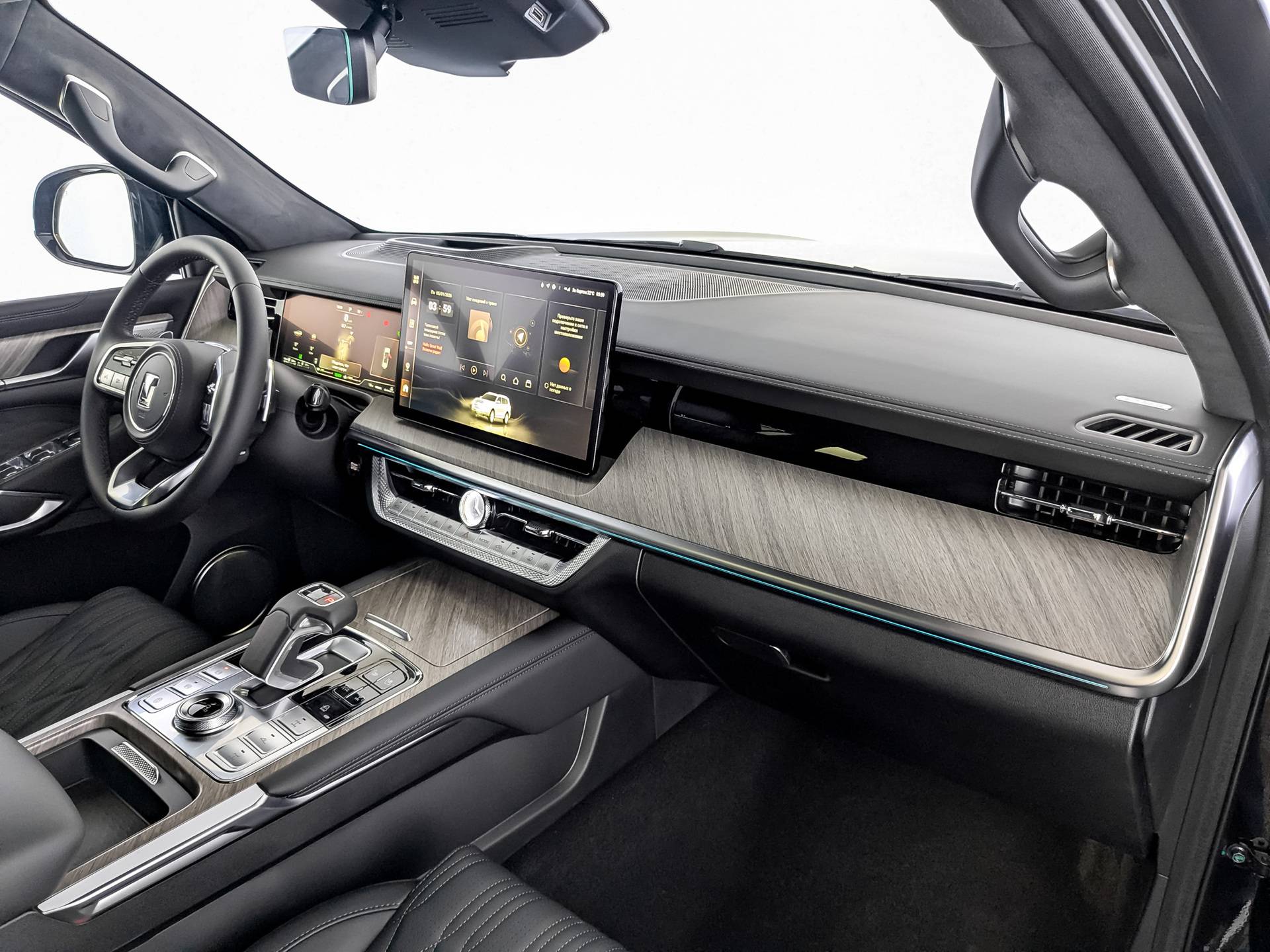 Tank 500 BLACKTRAIL  3.0 9AT 4WD