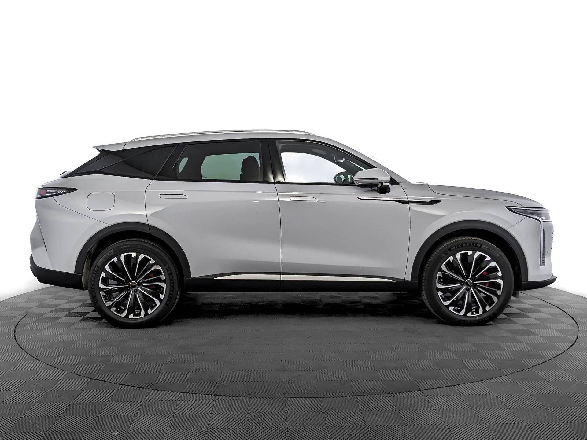 EXEED RX Platinum 2.0 TGDI DCT7 AWD