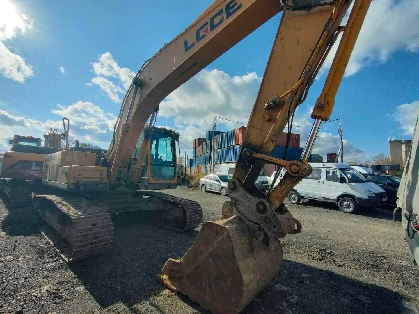 SDLG/LGCE E6215FLC