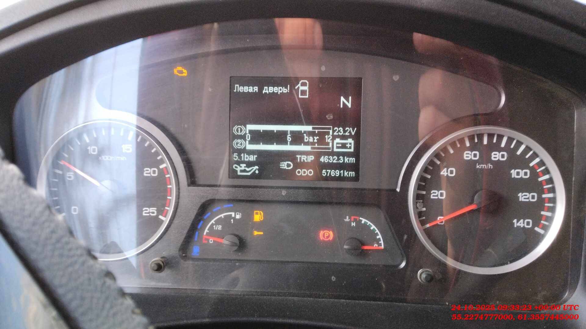 Shacman SX32586T384,  167 340 км, 2022 года в лизинг