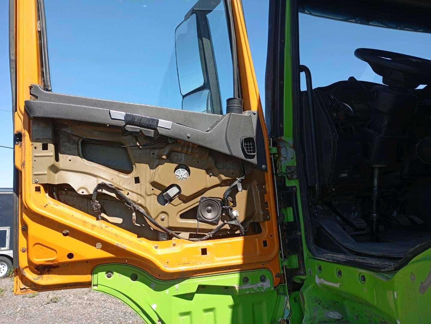 Shacman SX32586V384,  263 551 км, 2022 года в лизинг