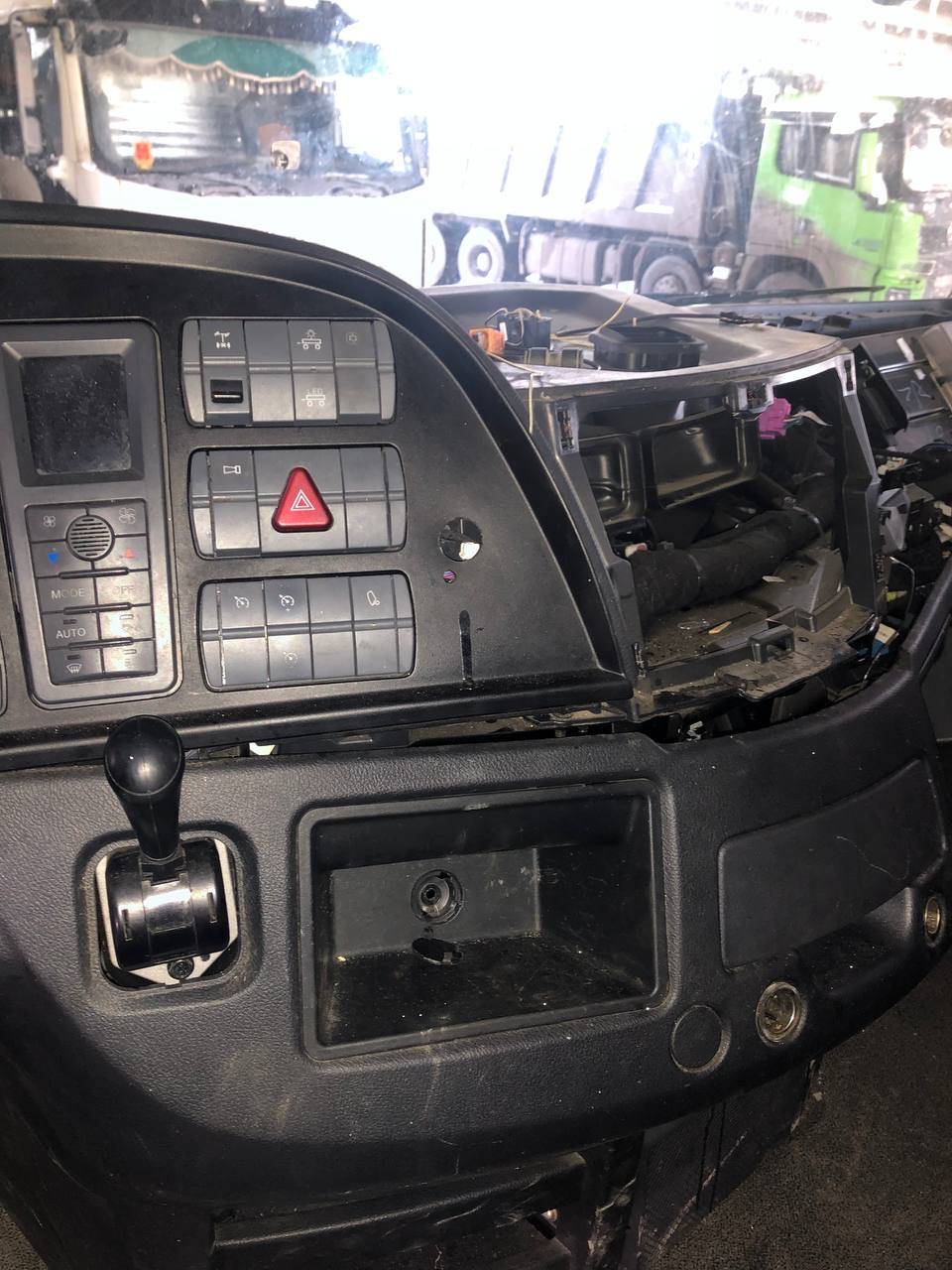 Foton AUMAN EST A 1844 AMT (4189SLFKA),  148 635 км, 2023 года в лизинг