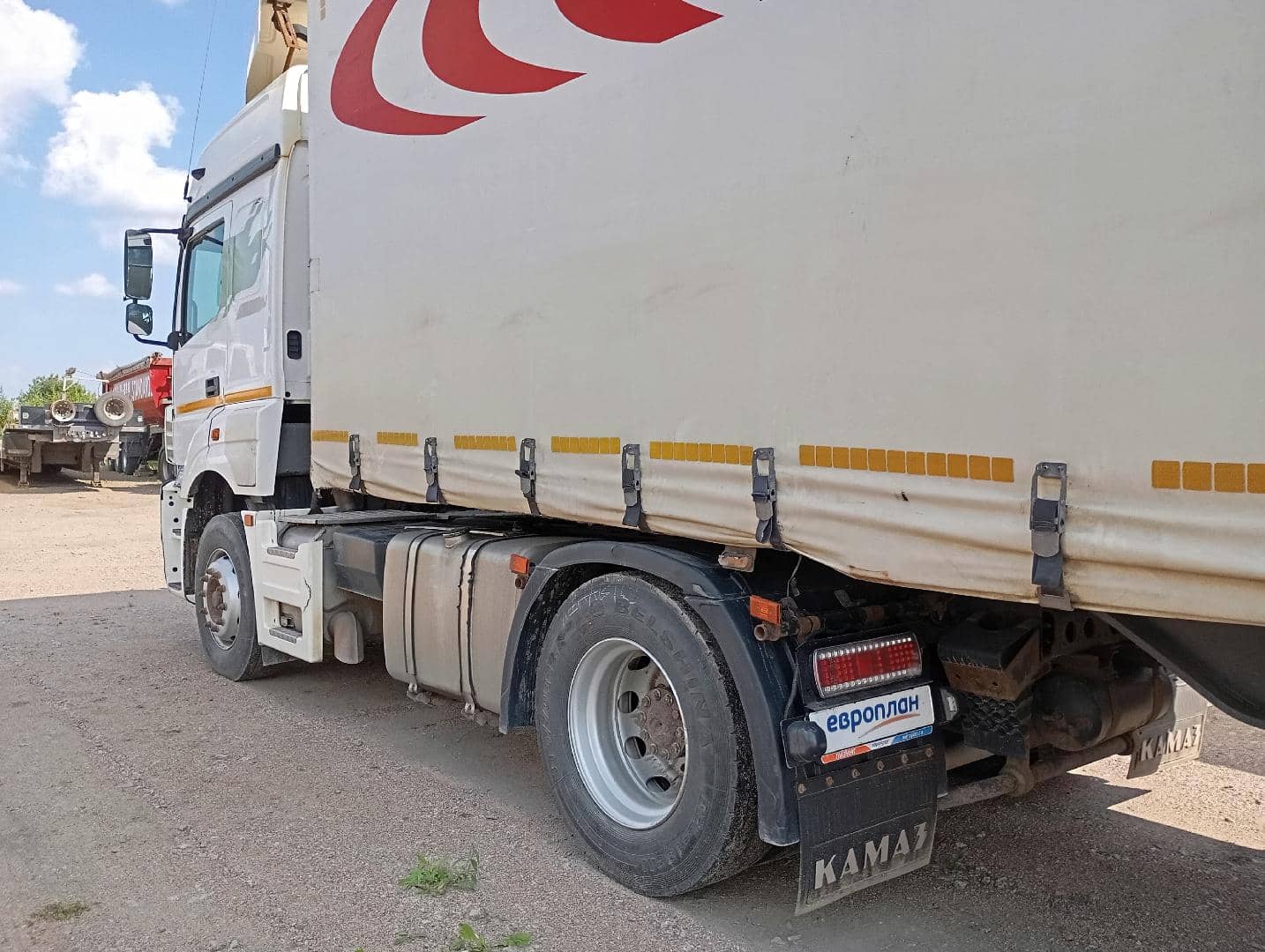 КАМАЗ 5490-S5 (M1840),  800 000 км, 2018 года в лизинг
