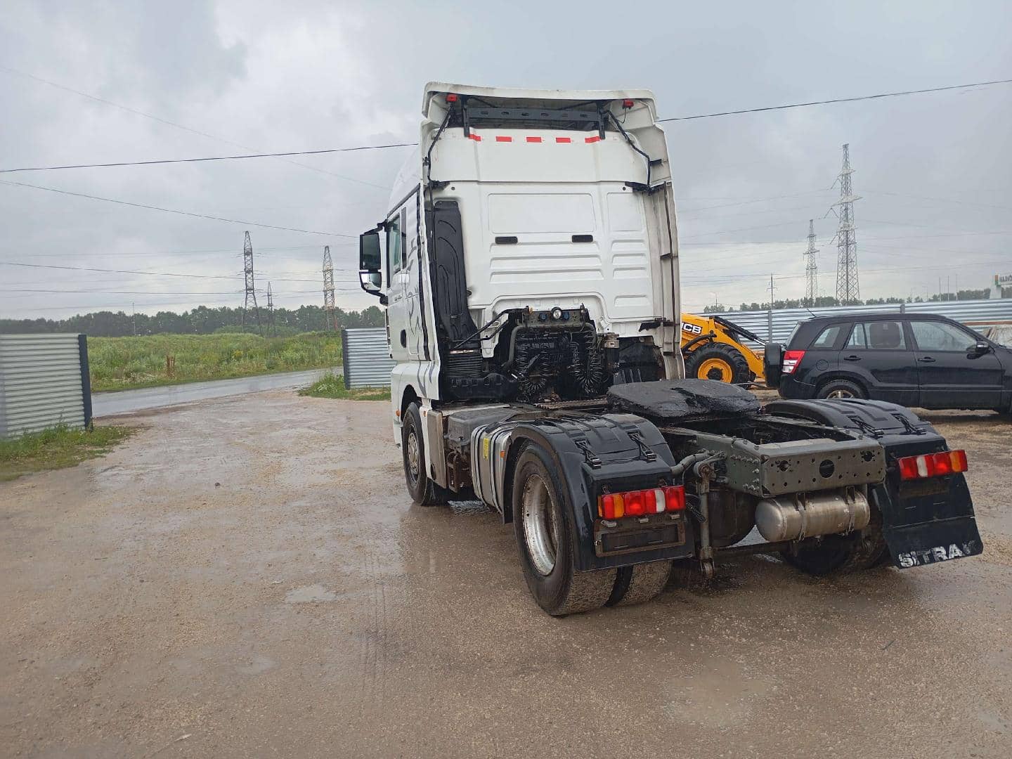 Sitrak C7H 4x2 ZZ4186V361HE,  250 284 км, 2023 года в лизинг