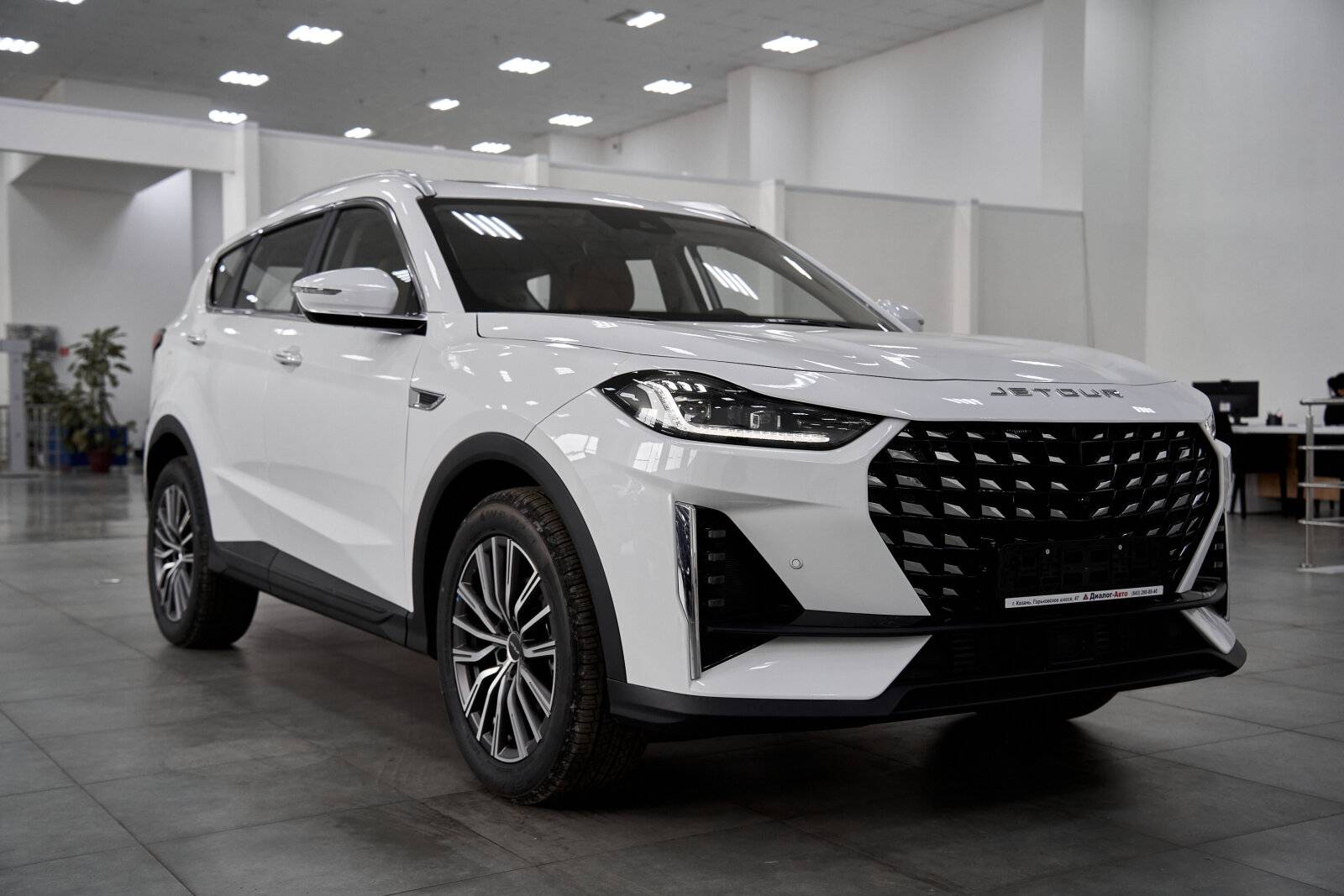 Jetour X70 Plus 1.6TGDI-7DCT Luxury