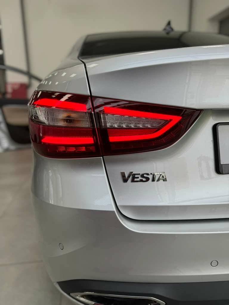 Lada Vesta седан Techno 24 1.8 122hp AT