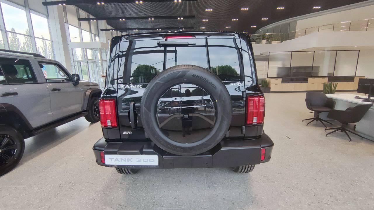 Tank 300 Premium 2.0 8AT 4WD
