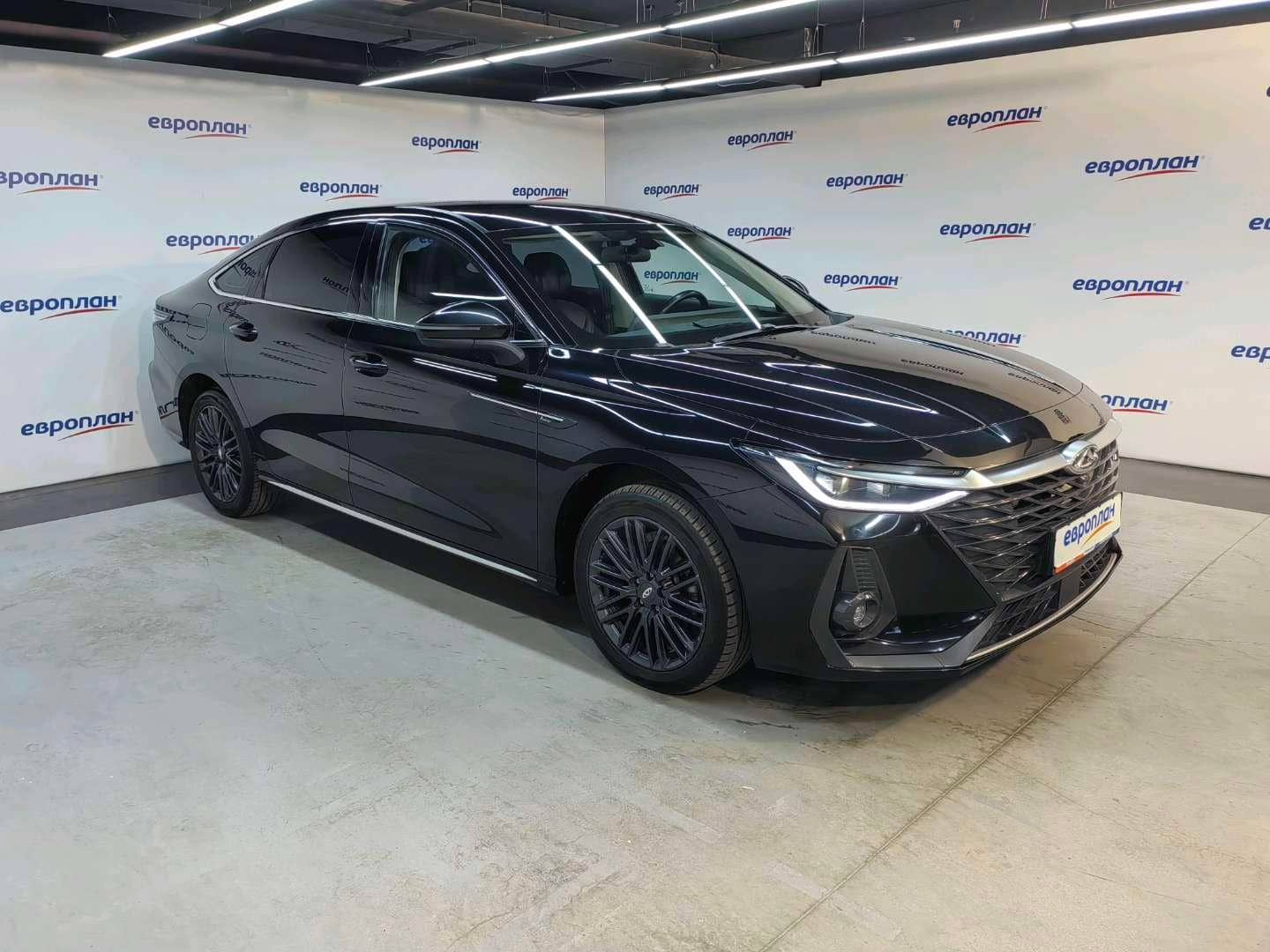 Chery Arrizo 8