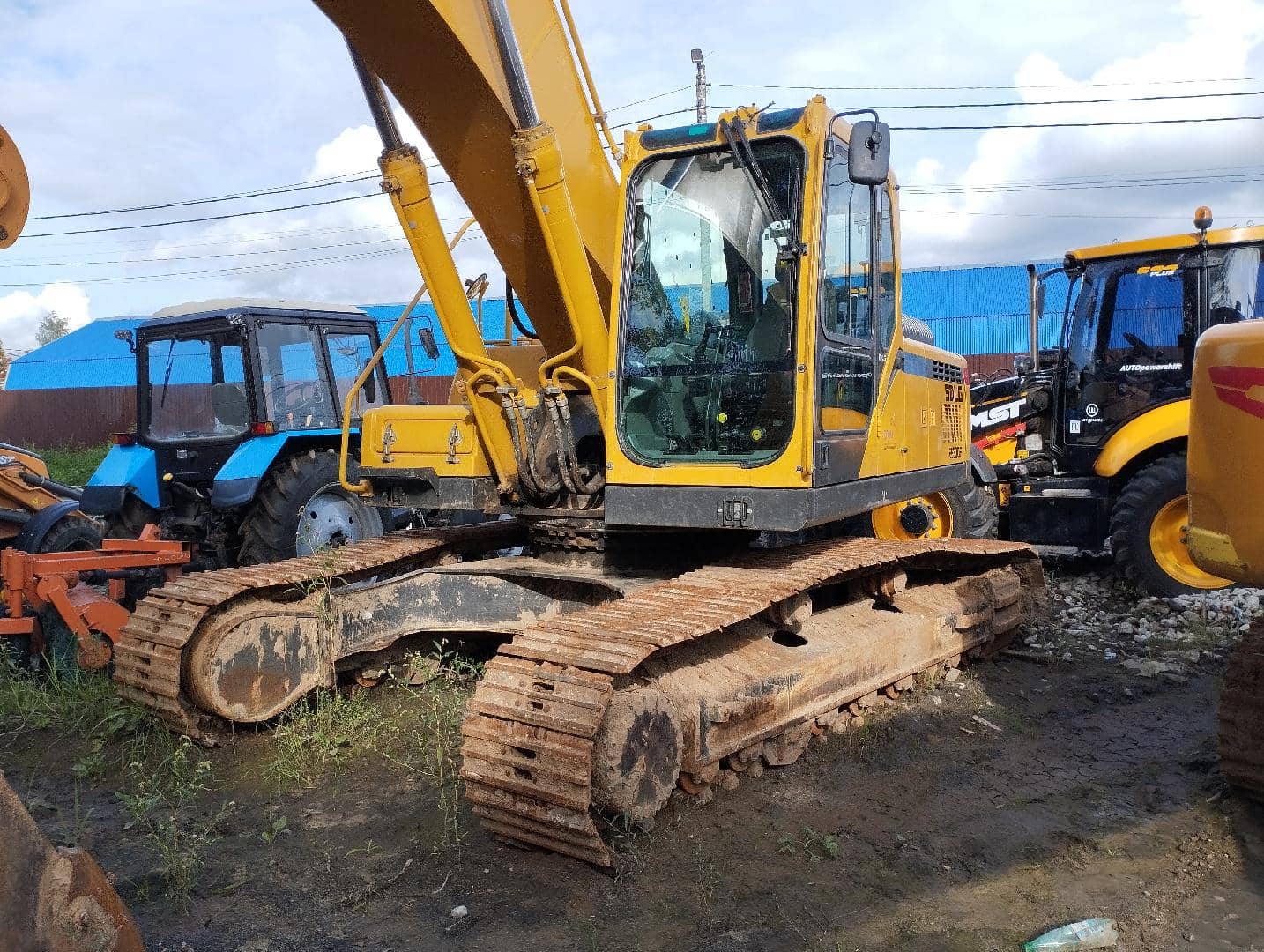 SDLG/LGCE E6300F