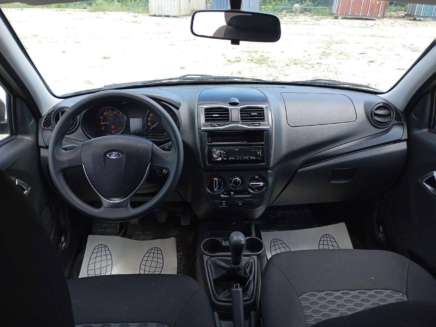 Lada Granta лифтбек,  16 120 км, 2024 года в лизинг