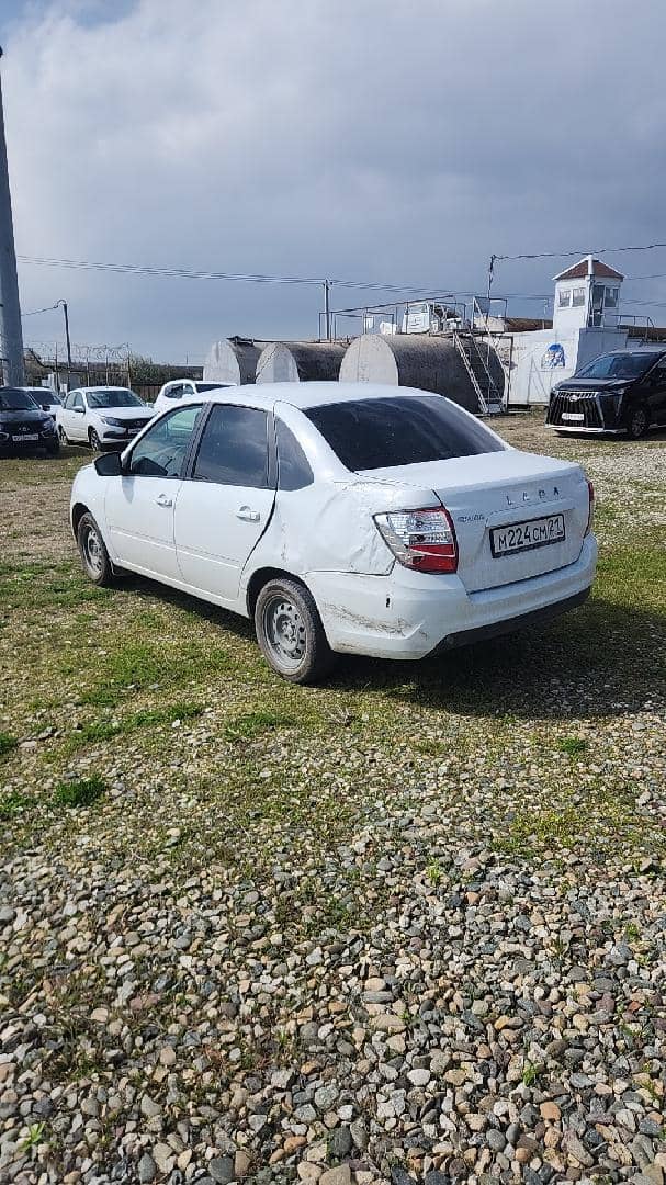 Lada Granta седан,  137 475 км, 2023 года в лизинг