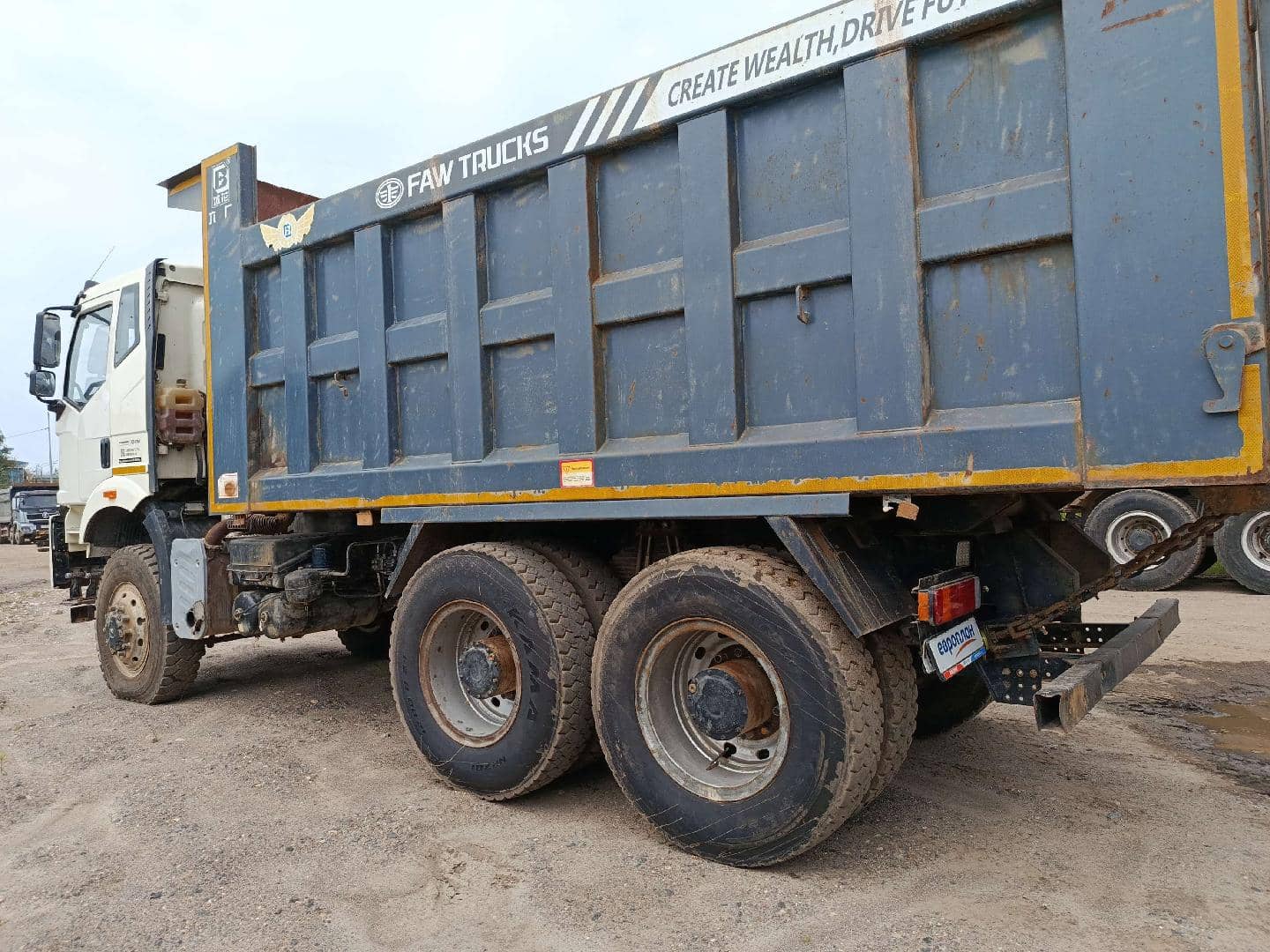 FAW CA3250P66K24L1TE5 6x6,  90 553 км, 2022 года в лизинг