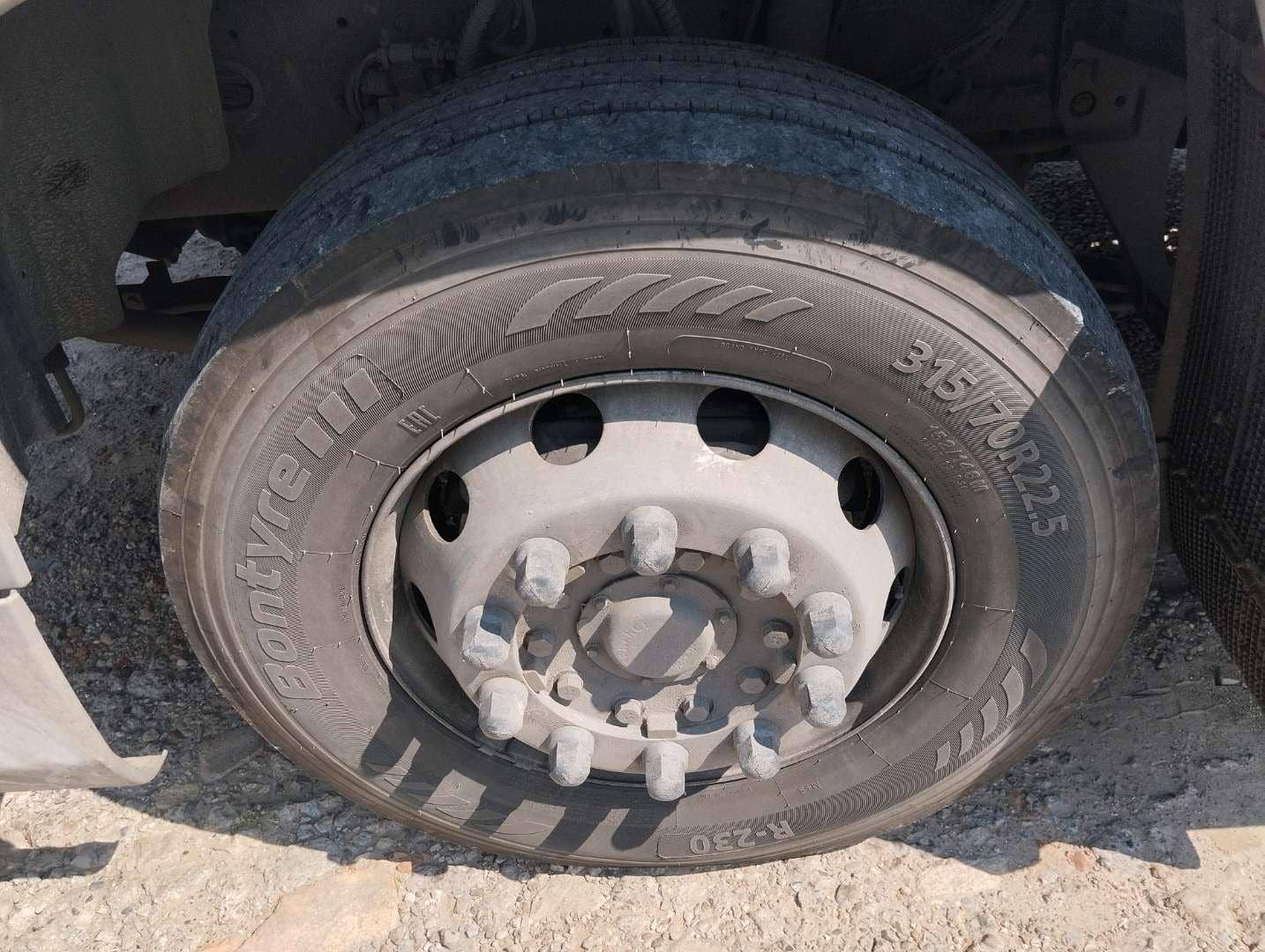 DongFeng GX DFH4180 4x2,  302 464 км, 2024 года в лизинг