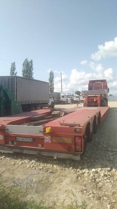 Компания СпецПрицеп Тяжеловоз низкорамный 9942D3