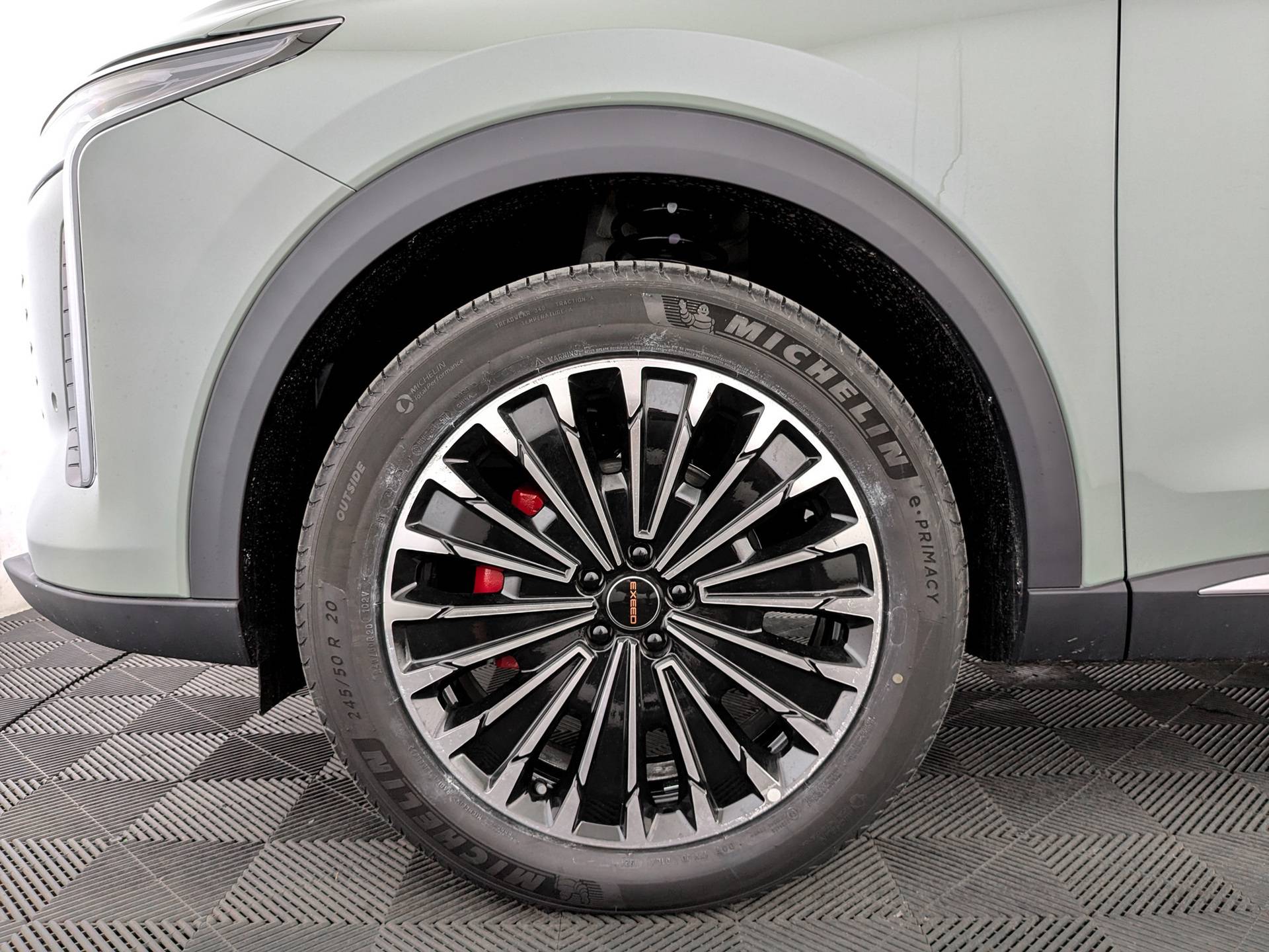 EXEED RX Premium 2.0 TGDI 8AT AWD