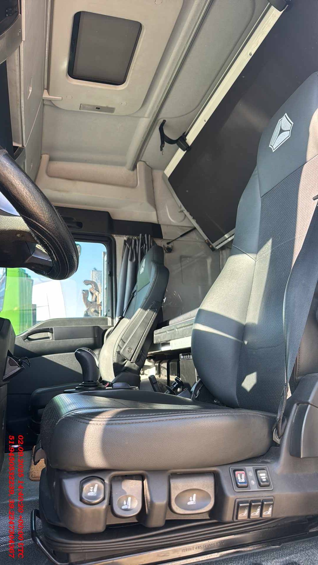 Sitrak C7H 4x2 ZZ4186V361HE,  428 064 км, 2022 года в лизинг