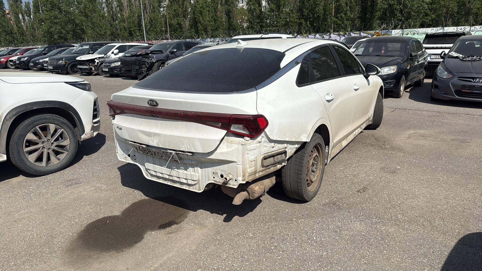 KIA K5,  332 311 км, 2021 года