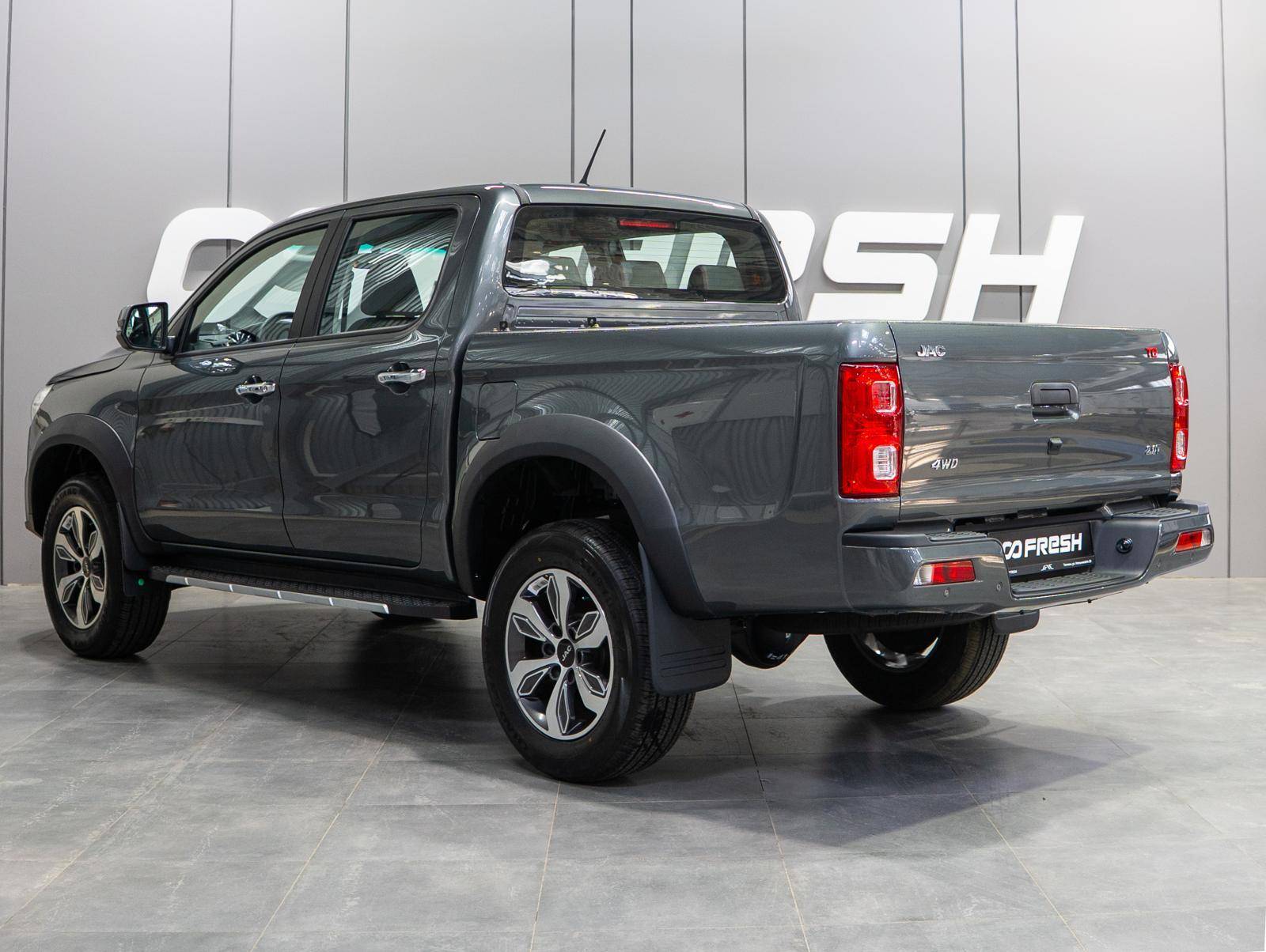 JAC T8 Full Extra 2.0T 6MT 4WD